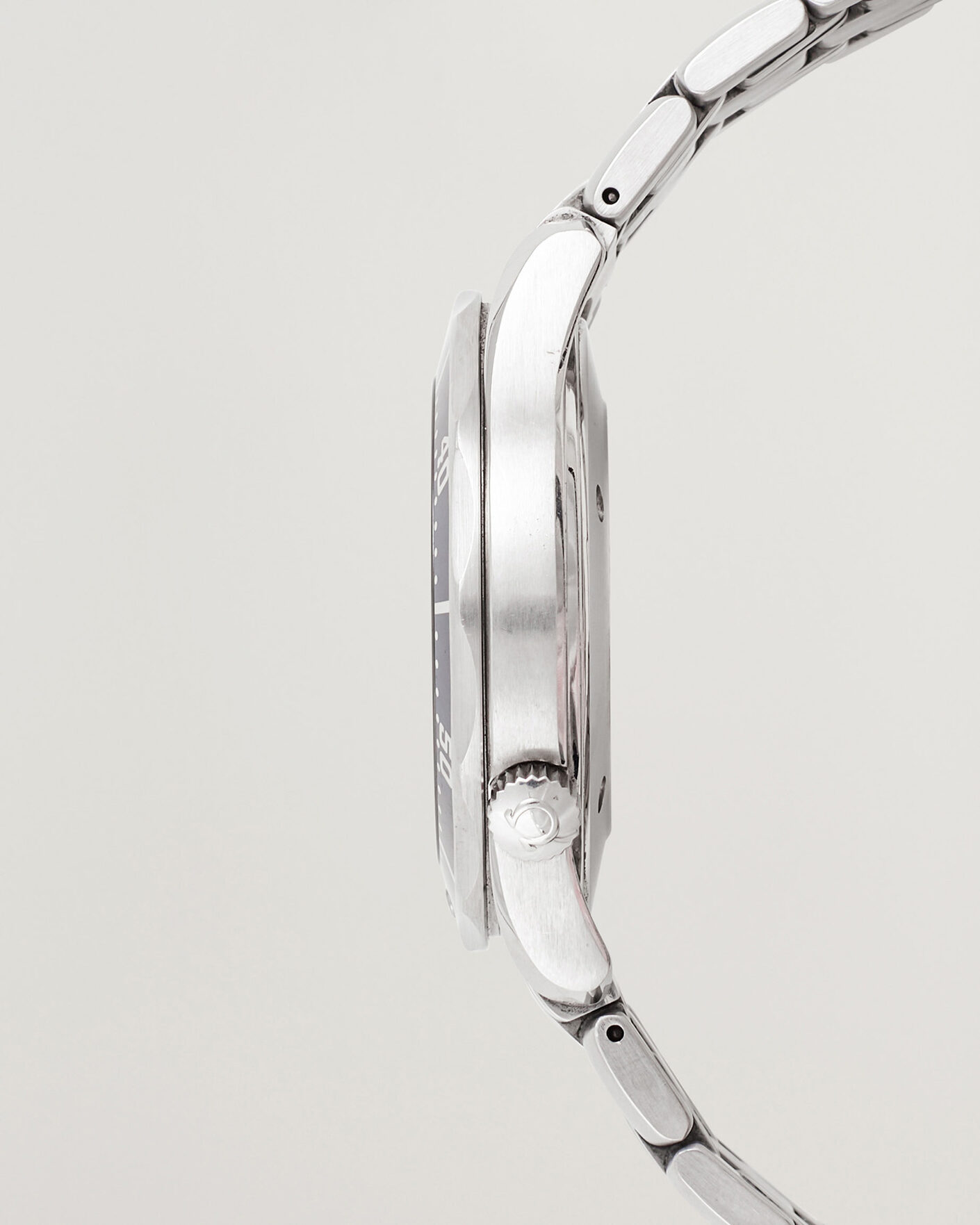 Mies | Pre-Owned & Vintage Watches | Omega Pre-Owned | Seamaster 300M  