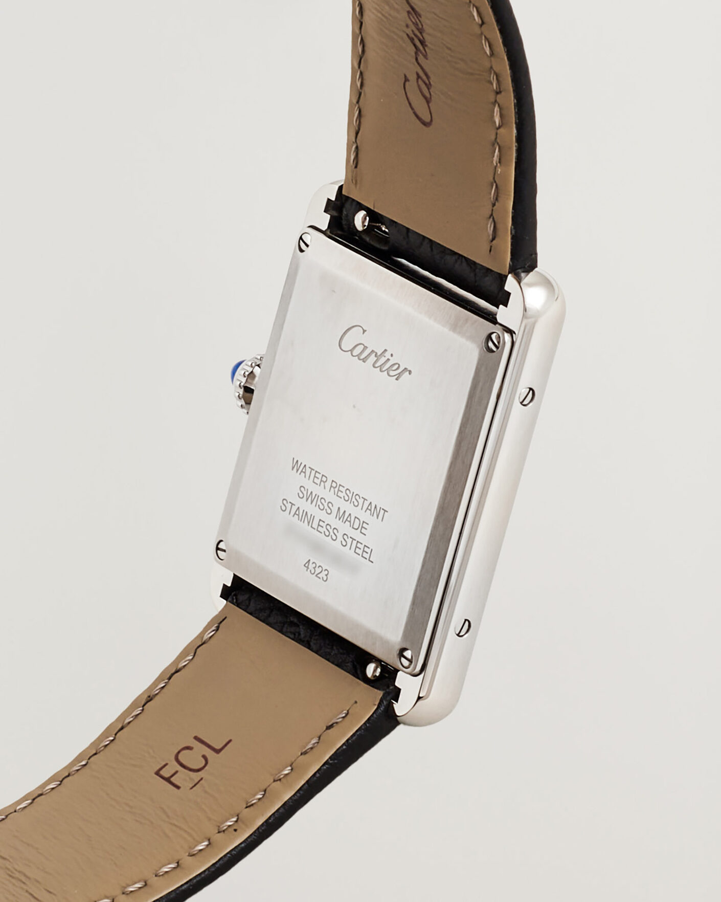 Mies | Pre-Owned & Vintage Watches | Cartier Pre-Owned | Tank Must  