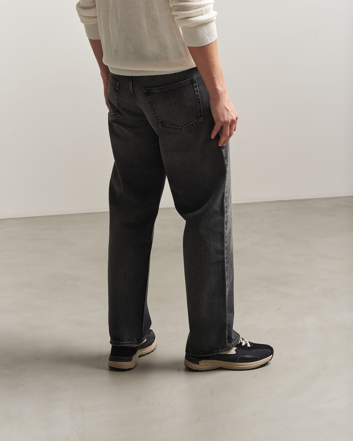 Mies | Tennarit | Stepney Workers Club | Legion S-Strike Suede Sneaker Black