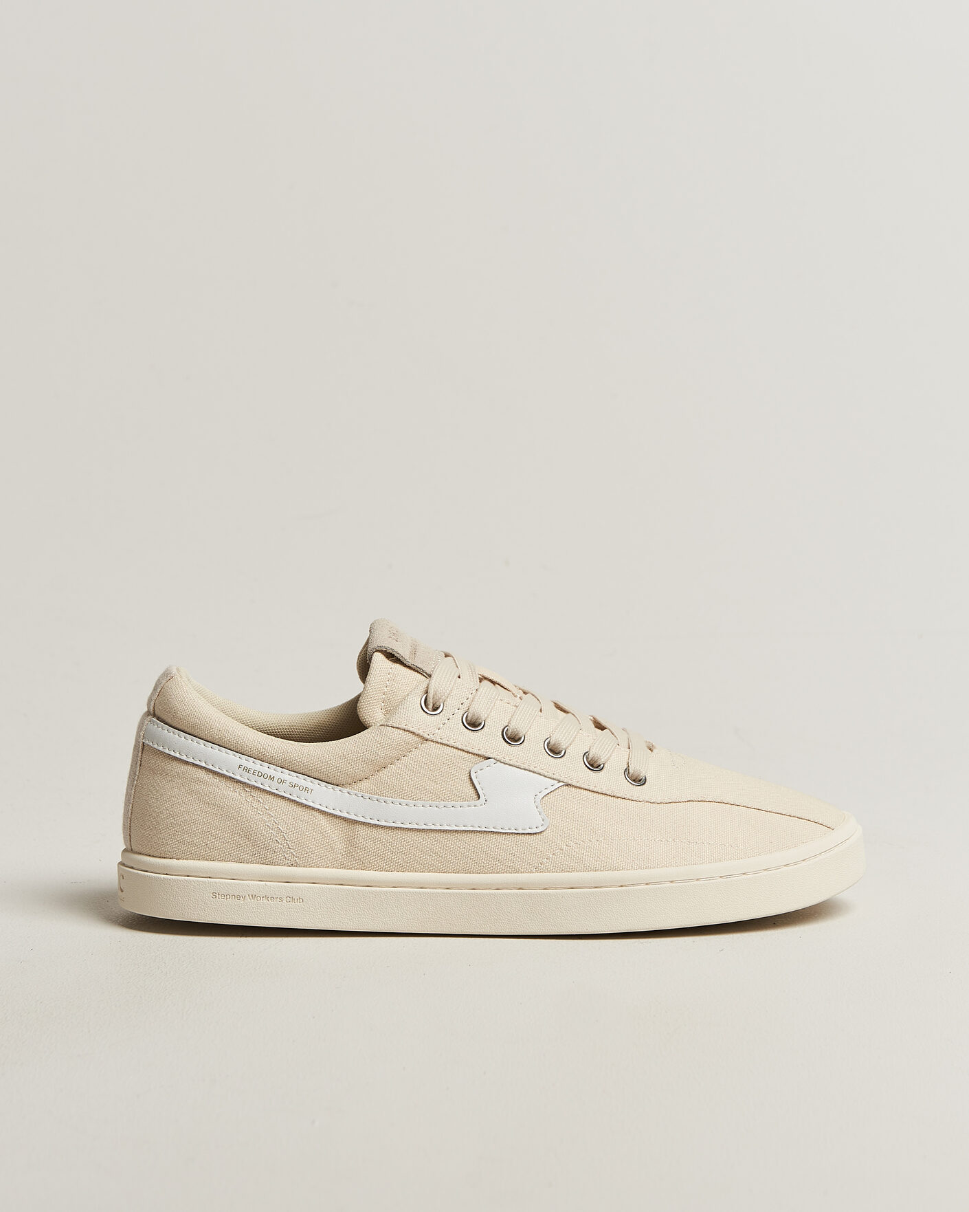 Mies | Tennarit | Stepney Workers Club | Surma S-Strike Canvas Sneaker Ecru
