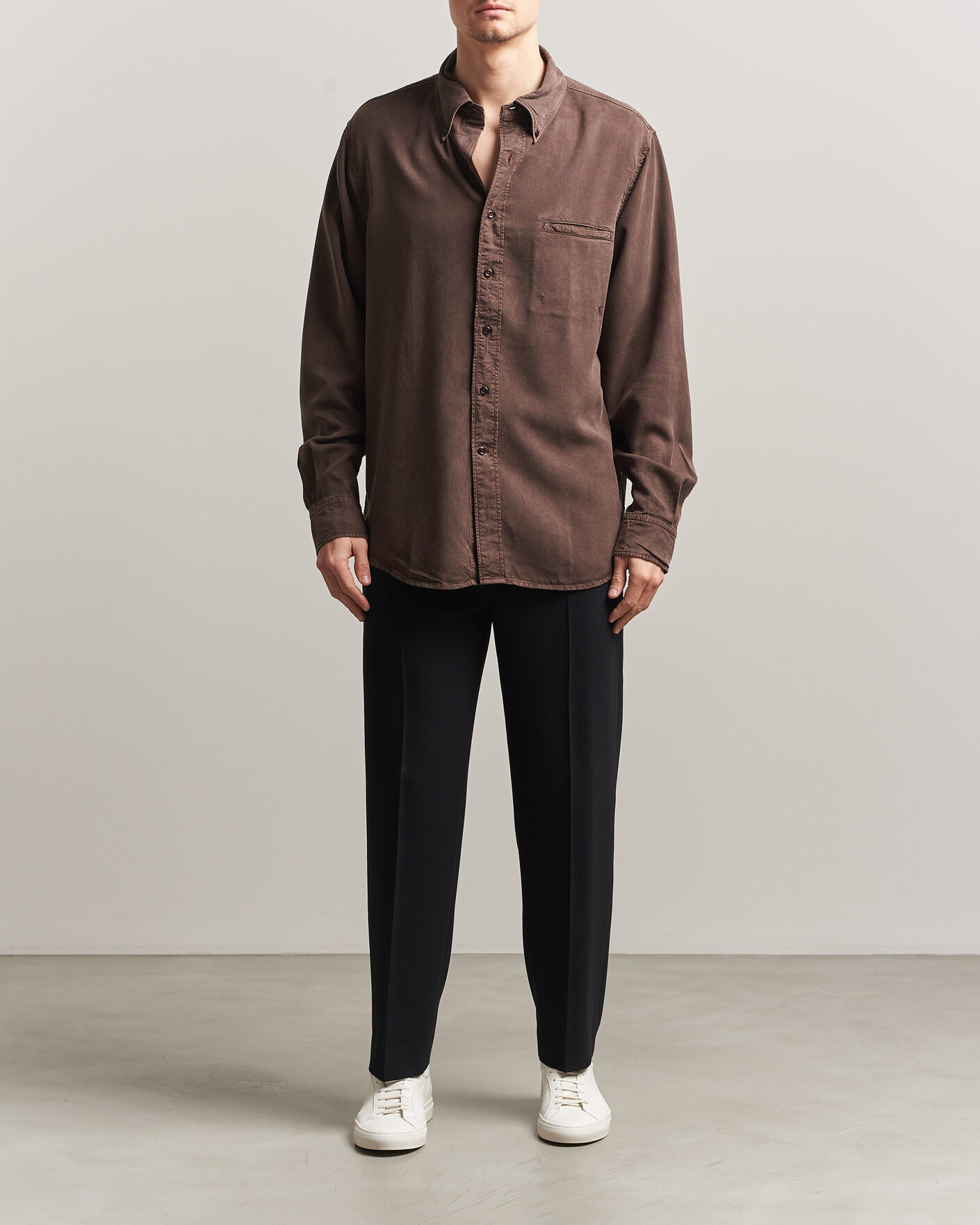Mies | Kauluspaidat | Filippa K | Zack Lyocell Shirt Dark Chocolate