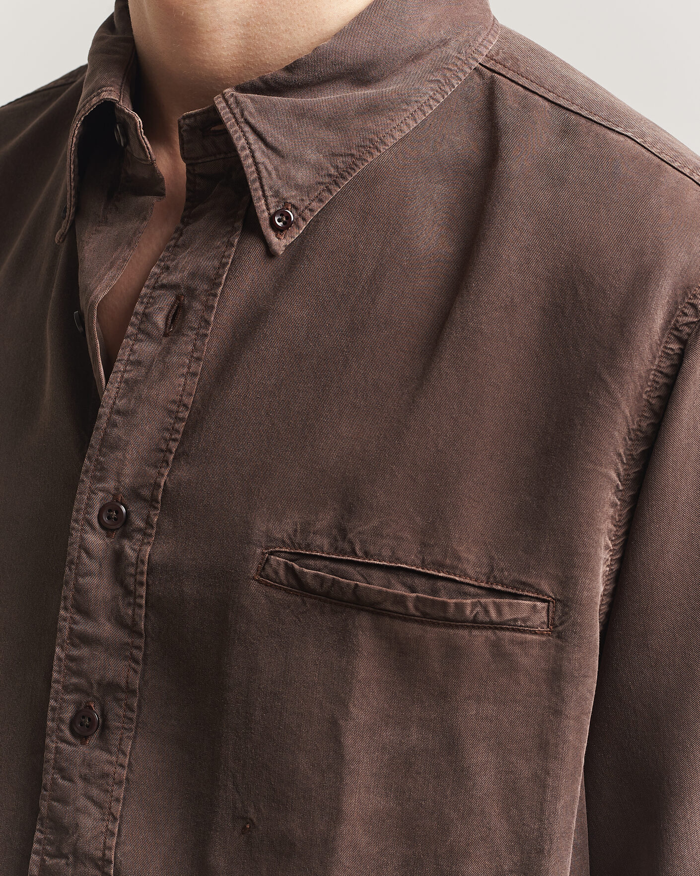 Mies | Kauluspaidat | Filippa K | Zack Lyocell Shirt Dark Chocolate