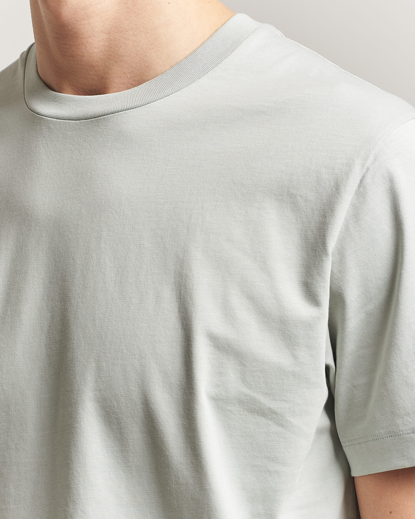 Mies | T-paidat | Filippa K | Filip Crew Neck T-Shirt Silver Grey