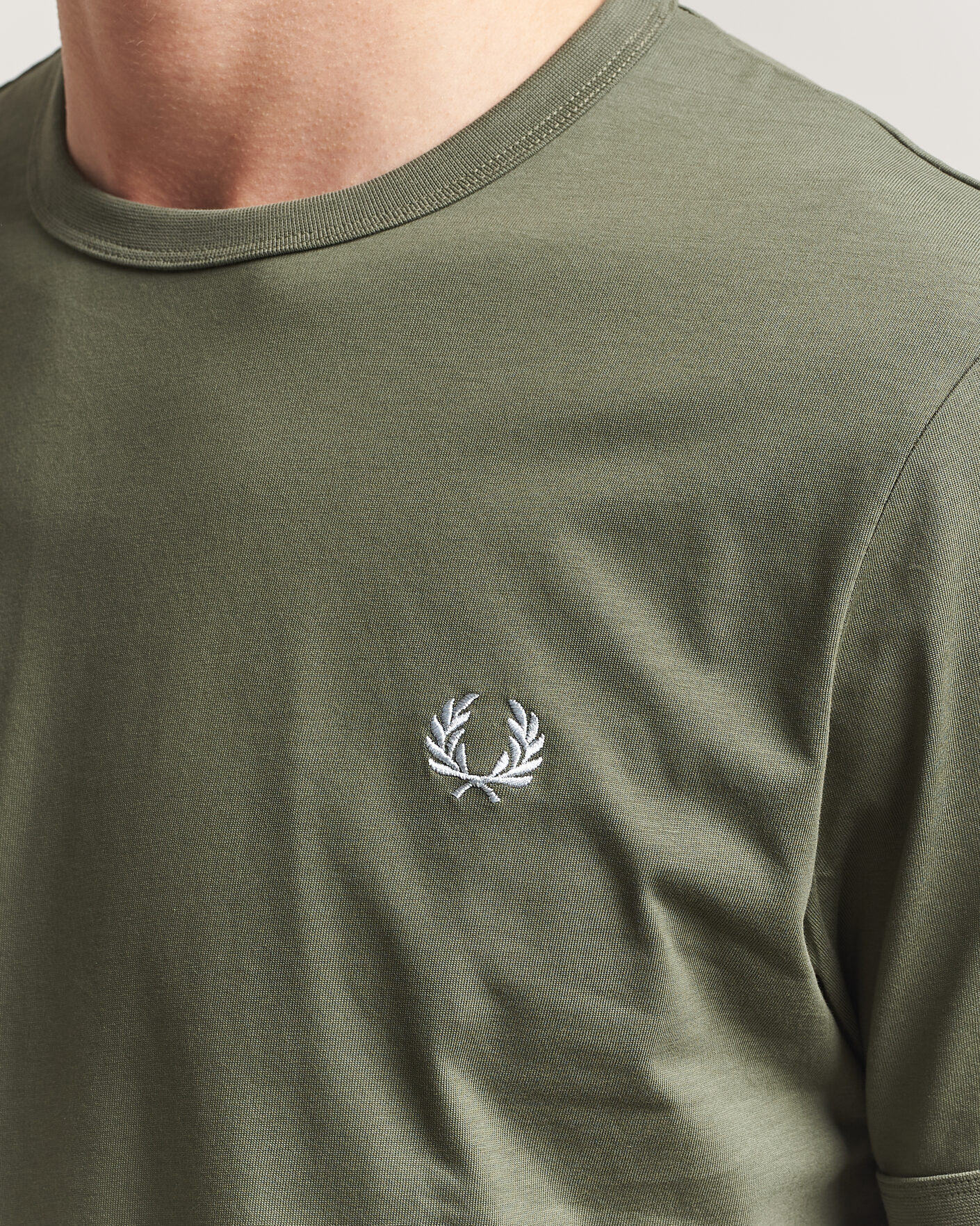 Mies | T-paidat | Fred Perry | Ringer T-Shirt Laurel Wreath Green