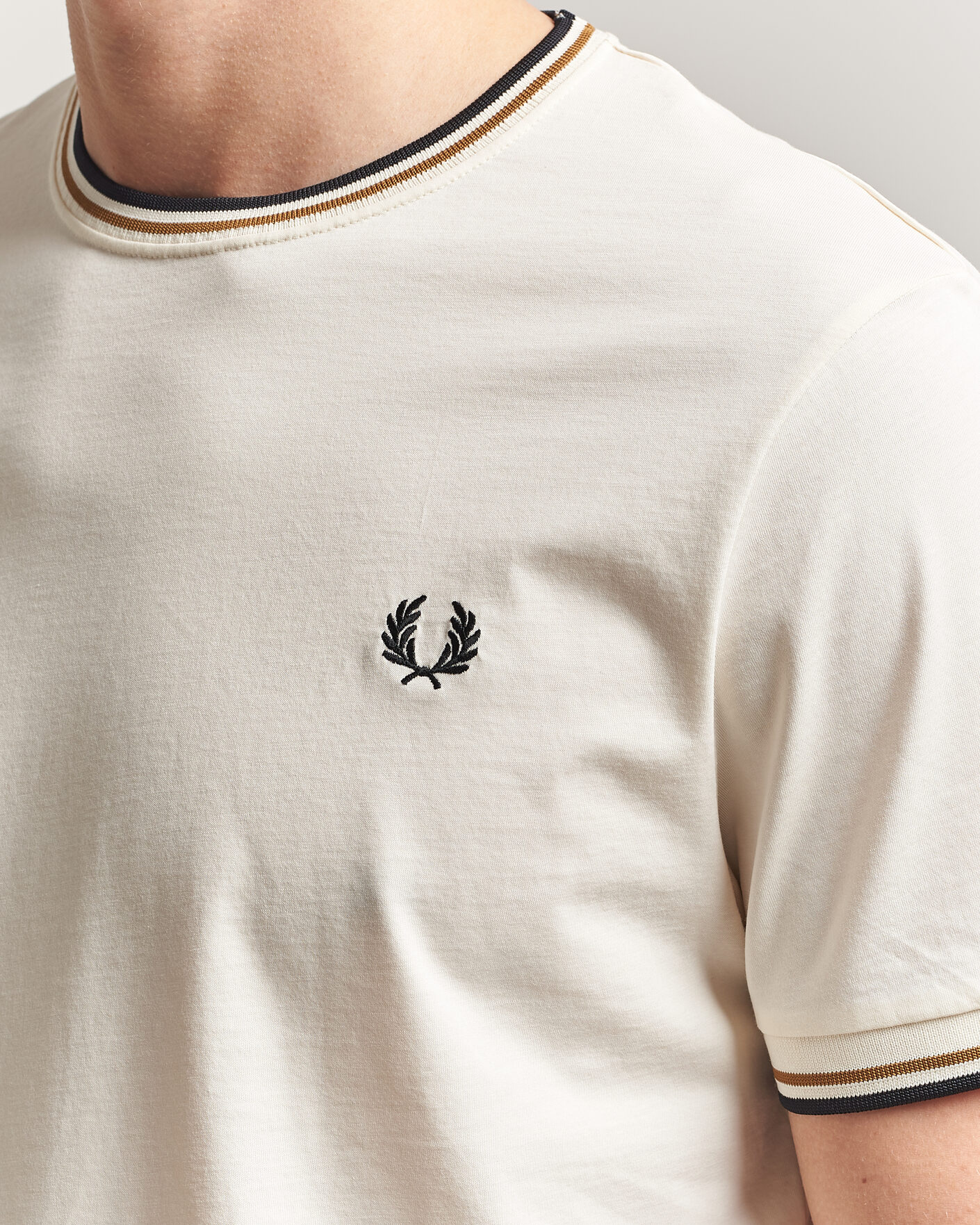 Mies | T-paidat | Fred Perry | Twin Tipped T-Shirt Ecru