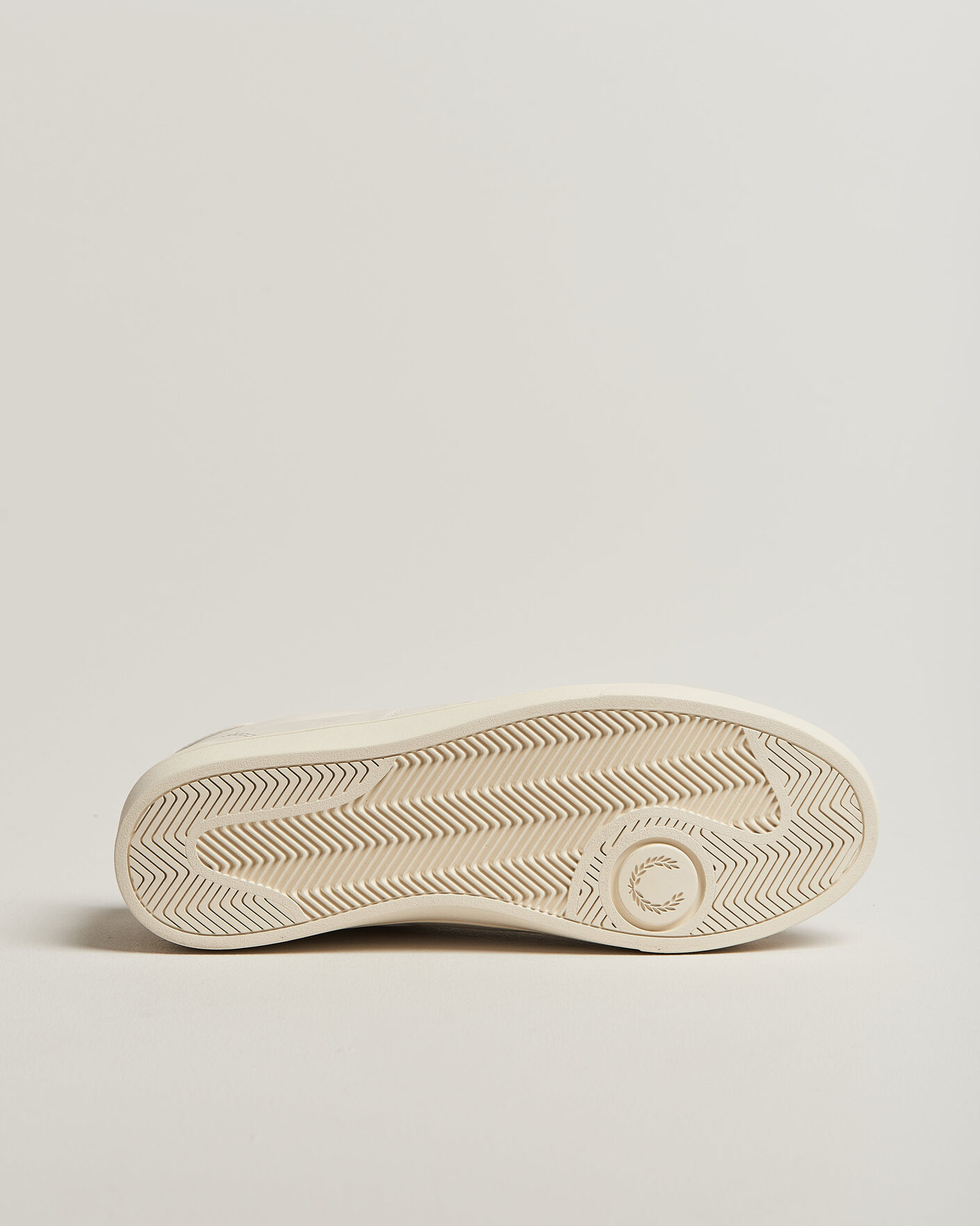 Mies | Tennarit | Fred Perry | Spencer Nubuck Sneaker Snow White