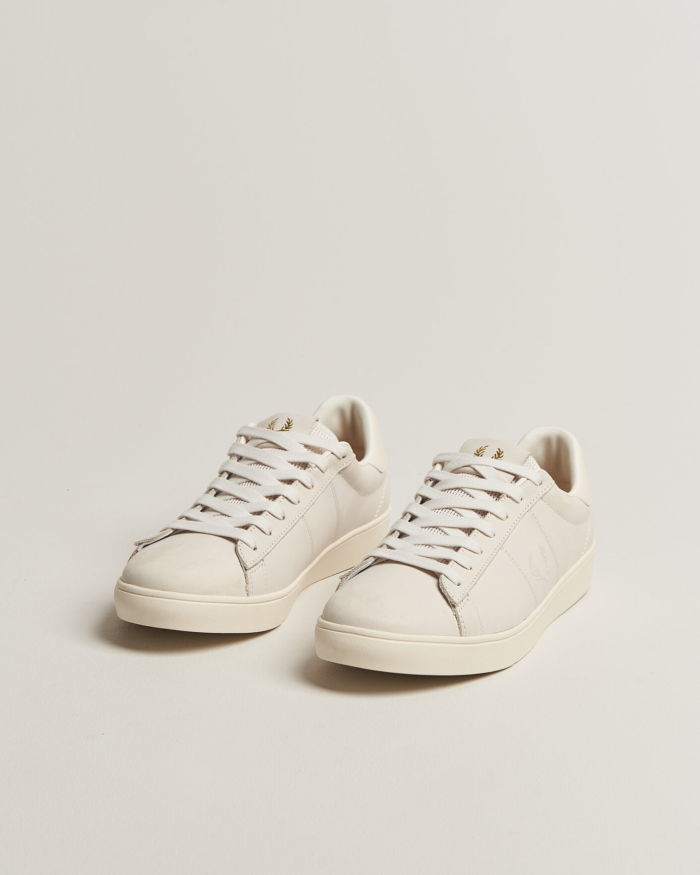 Mies | Tennarit | Fred Perry | Spencer Nubuck Sneaker Snow White