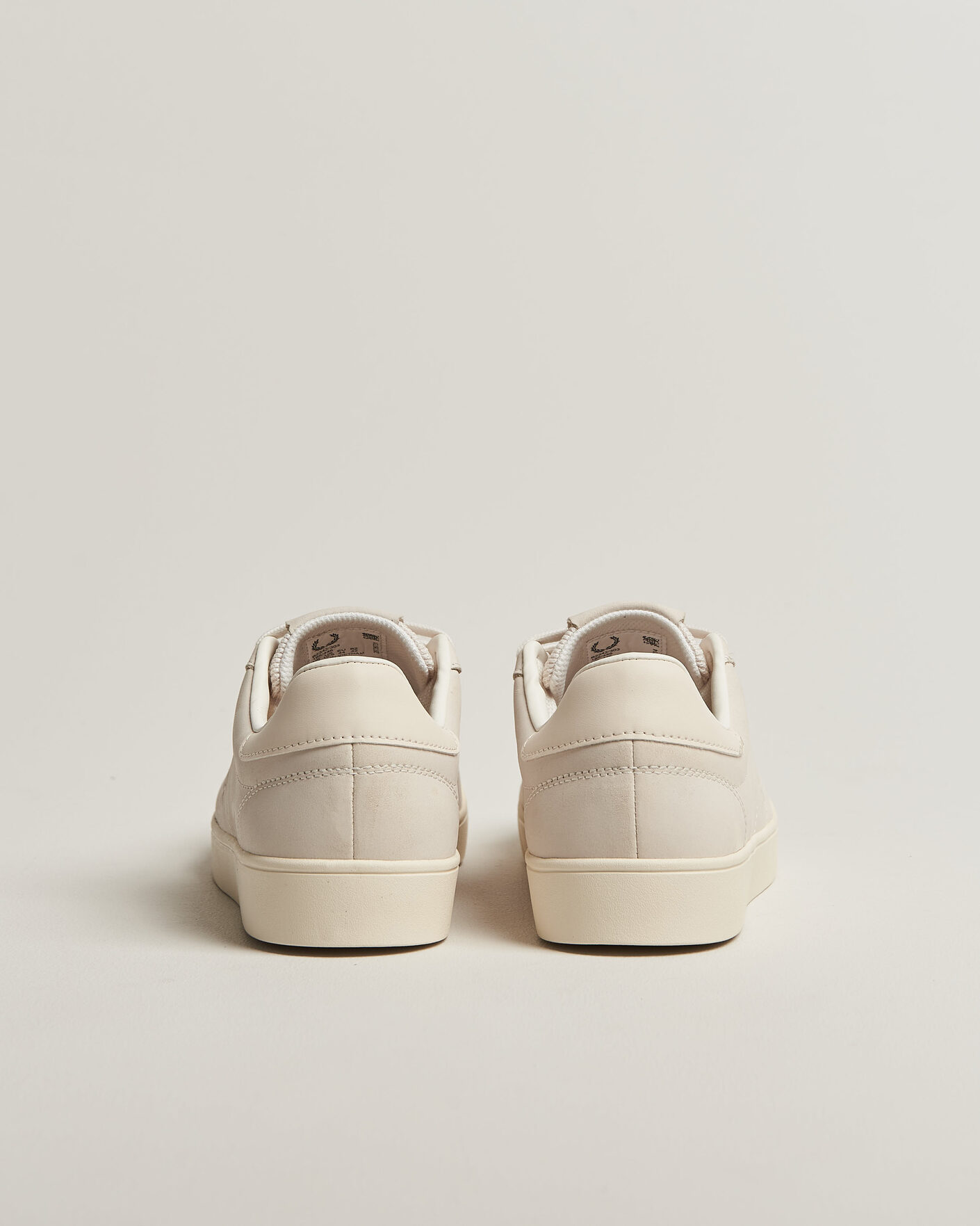 Mies | Tennarit | Fred Perry | Spencer Nubuck Sneaker Snow White