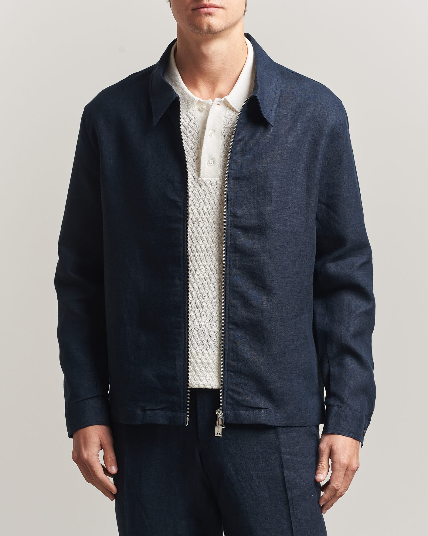 Mies | Kauluspaidat | J.Lindeberg | Julius Drape Linen Overshirt Navy