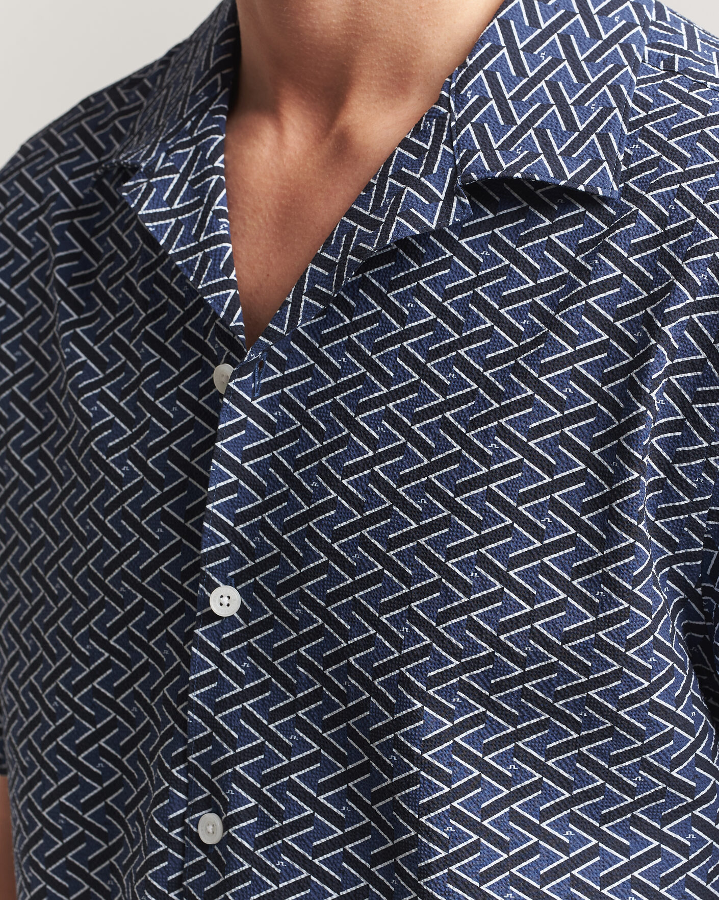 Mies | Kauluspaidat | J.Lindeberg | Donso Geo Printed Resort Shirt Estate Navy