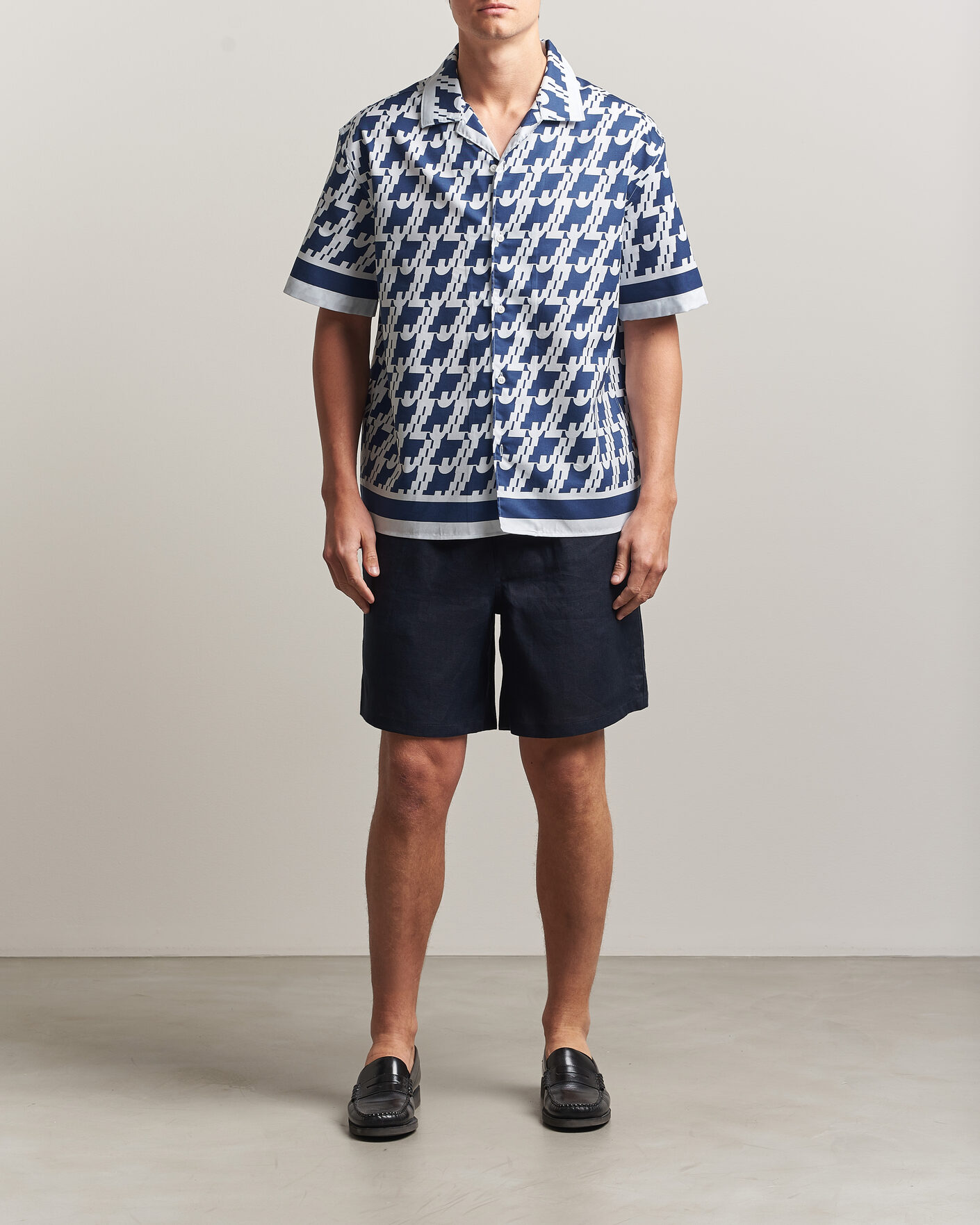 Mies | Kauluspaidat | J.Lindeberg | Ellis Border Printed Resort Shirt Estate Blue