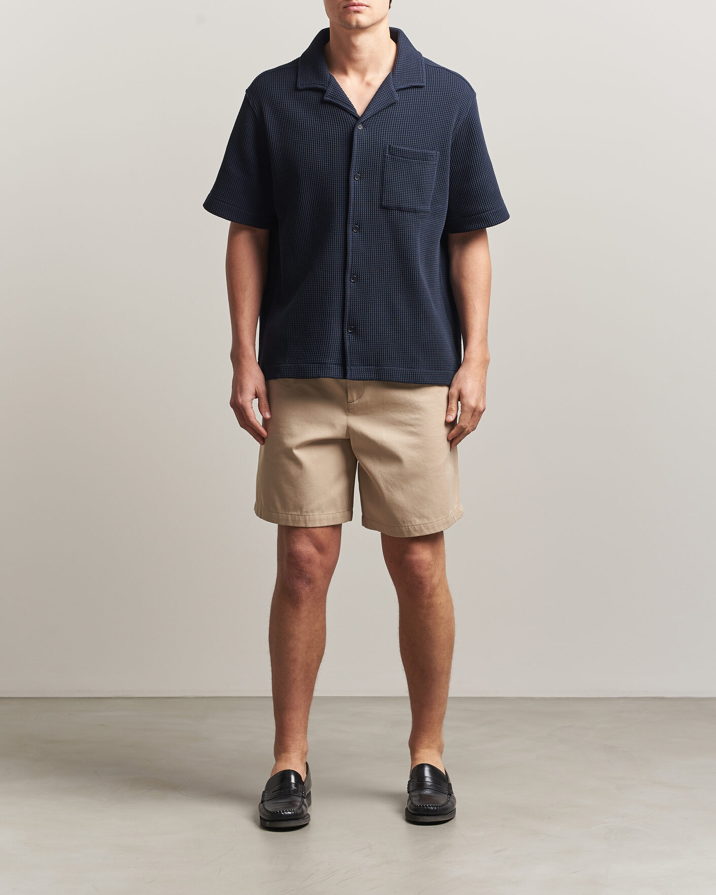 Mies | Kauluspaidat | J.Lindeberg | Theron Waffle Resort Shirt Navy