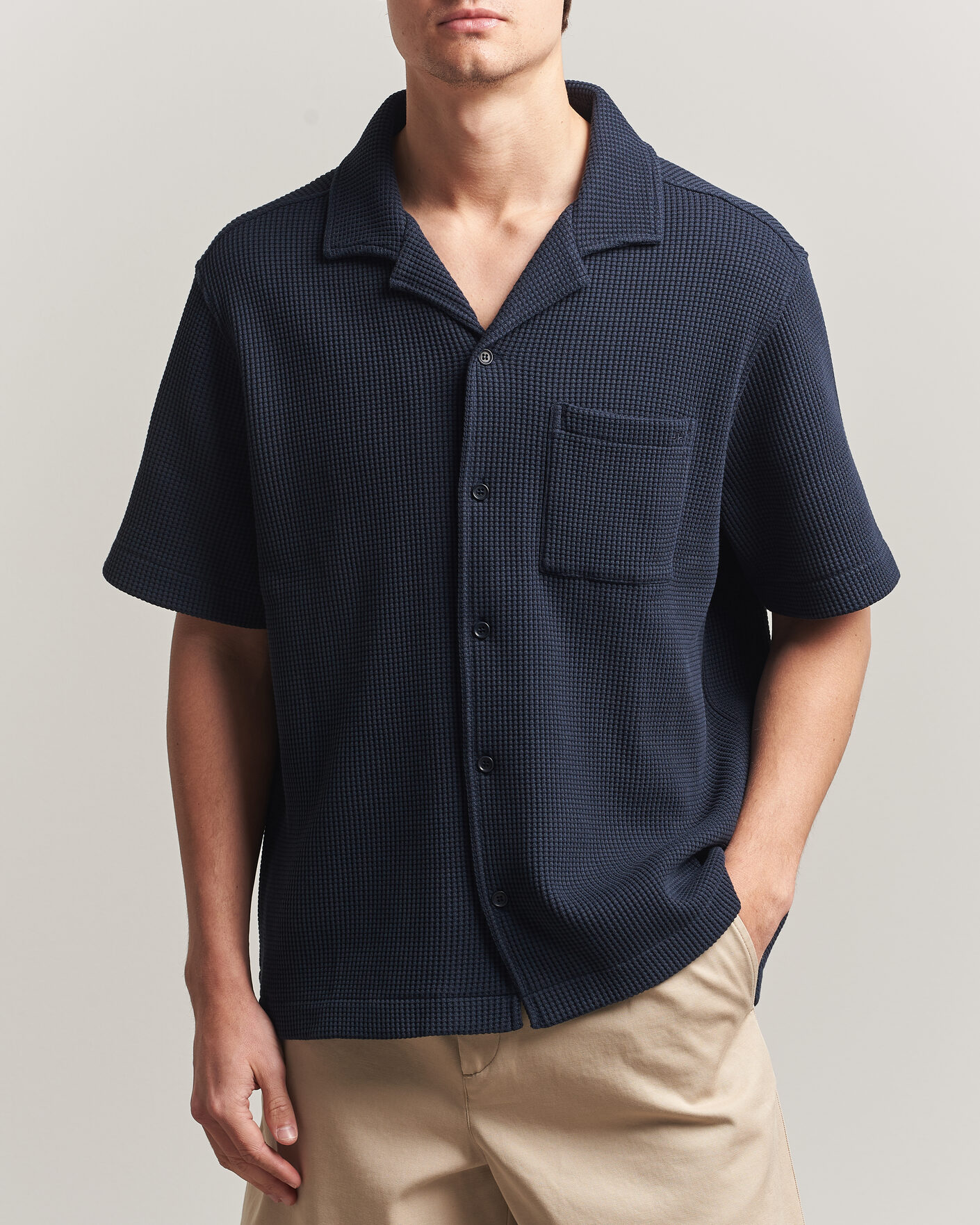 Mies | Kauluspaidat | J.Lindeberg | Theron Waffle Resort Shirt Navy