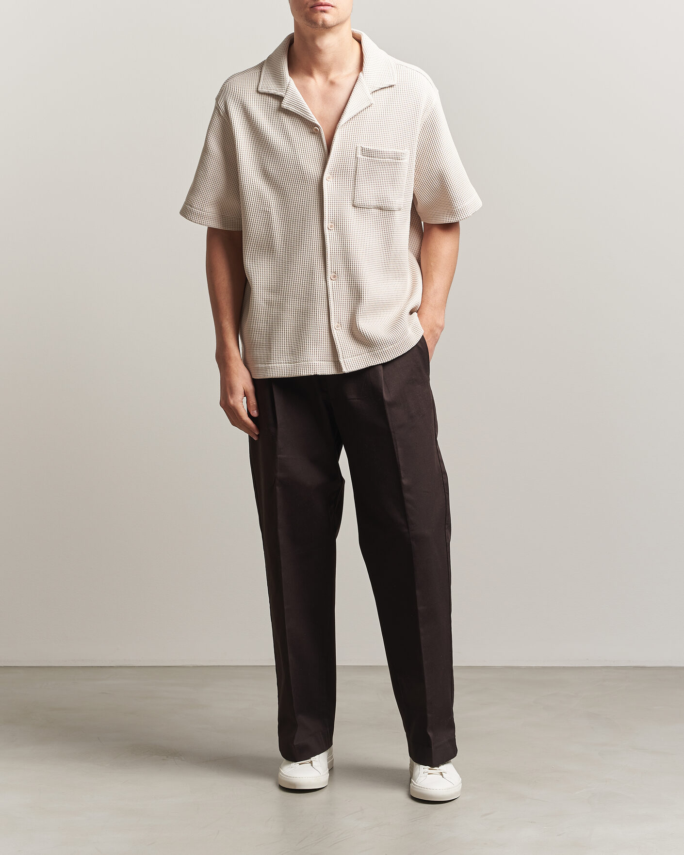 Mies | Kauluspaidat | J.Lindeberg | Theron Waffle Resort Shirt Moonbeam