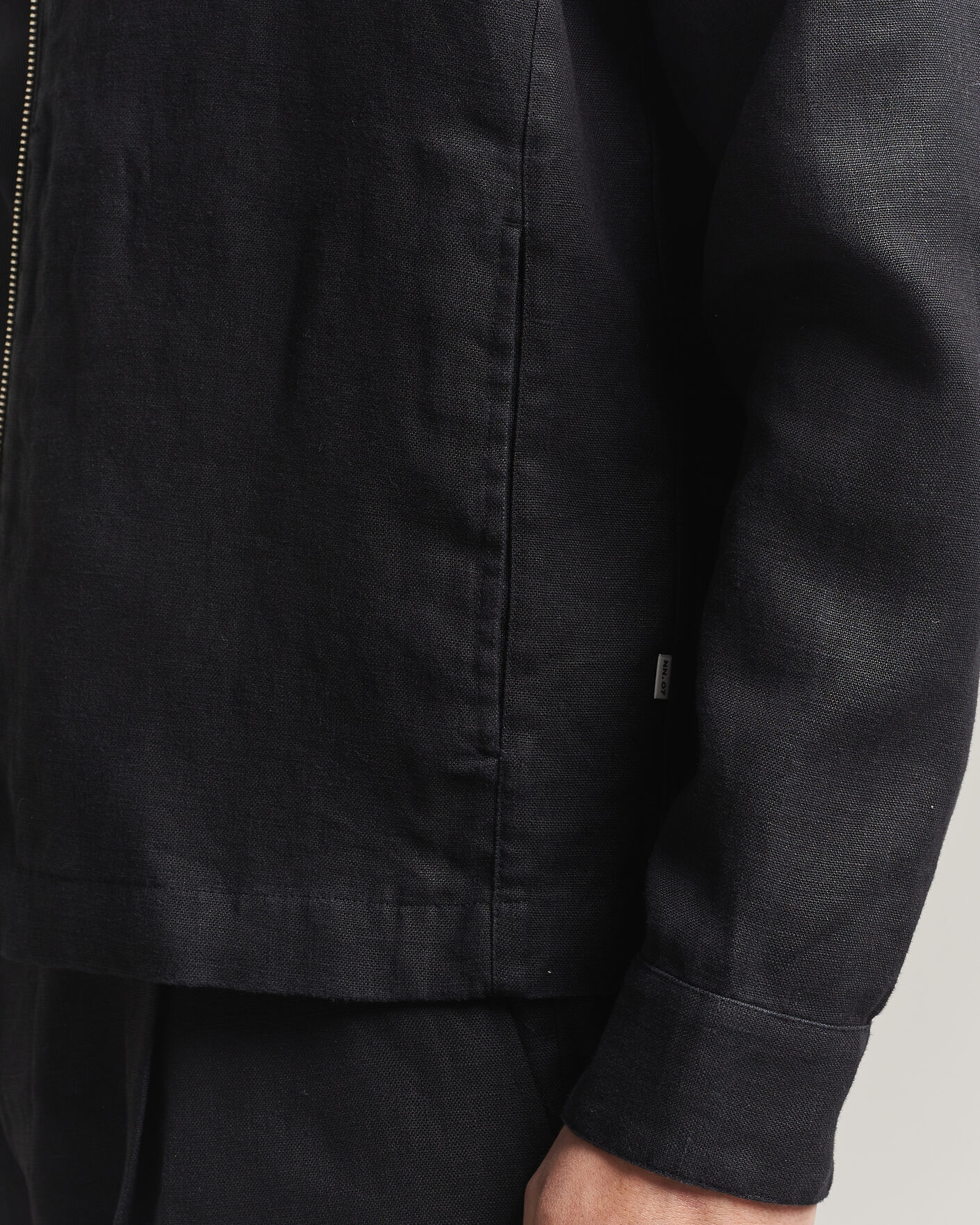 Mies | Kauluspaidat | NN07 | Alban Linen Full Zip Overshirt Black