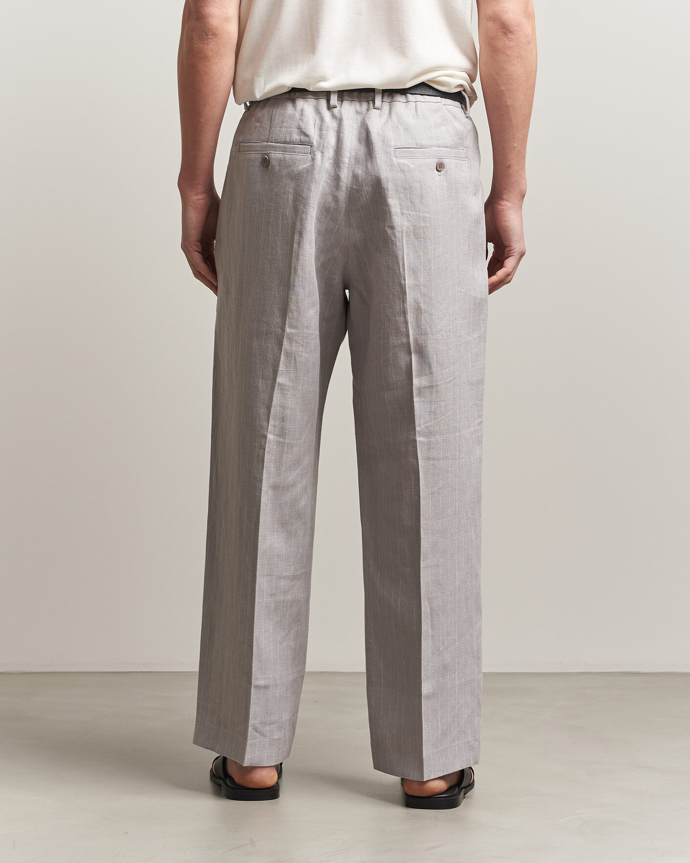 Mies | Housut | NN07 | Kay Pinstriped Pleated Linen Trousers Grey