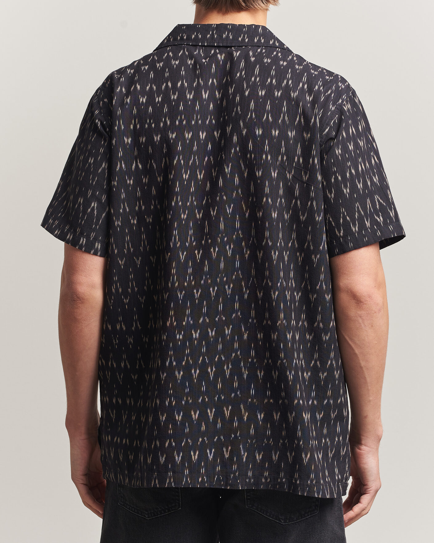 Mies | Kauluspaidat | Nudie Jeans | Arvid Hawaii Shirt Ikat Multi