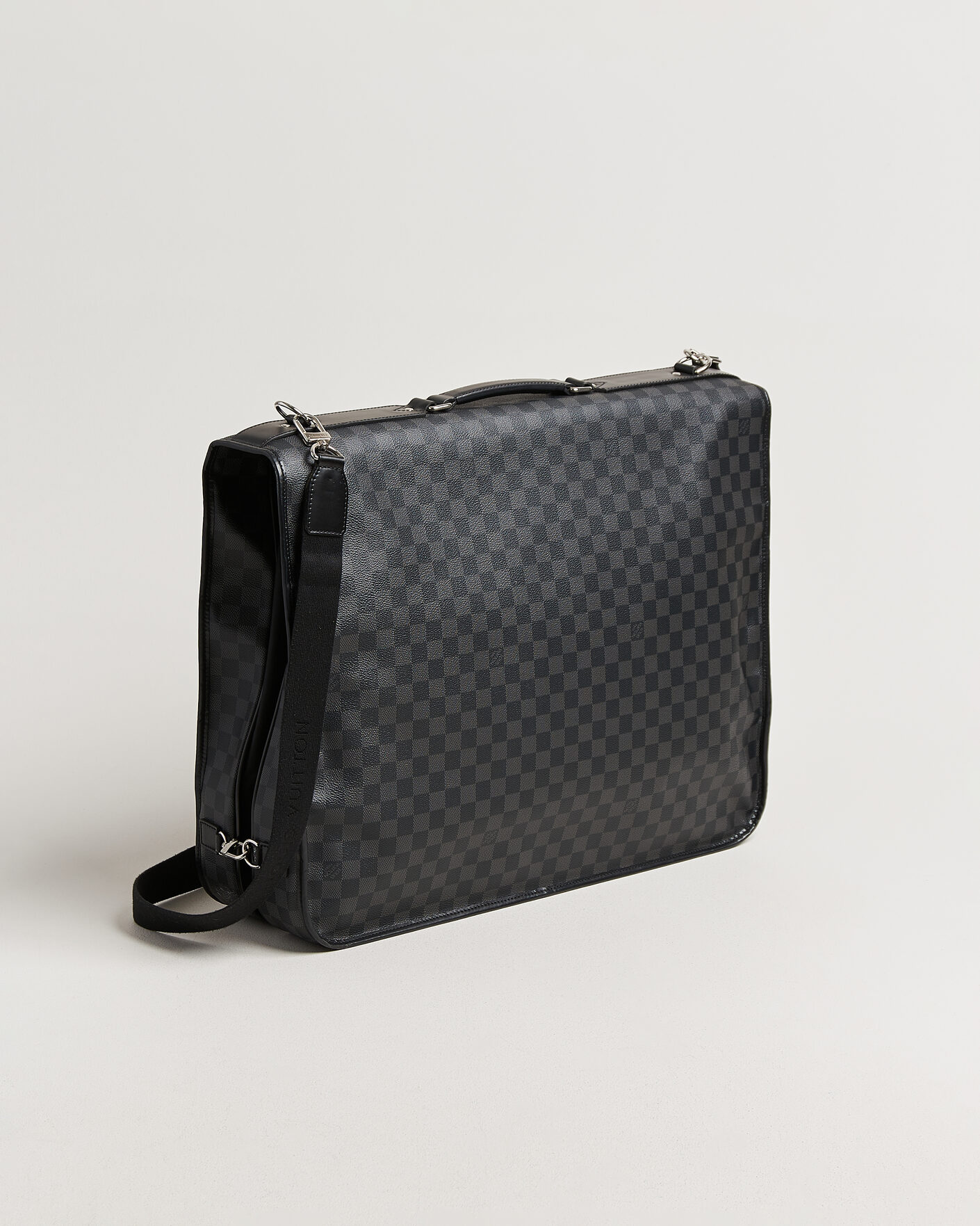 Mies | Pre-Owned & Vintage Bags | Louis Vuitton Pre-Owned | Garment Case Damier Graphite