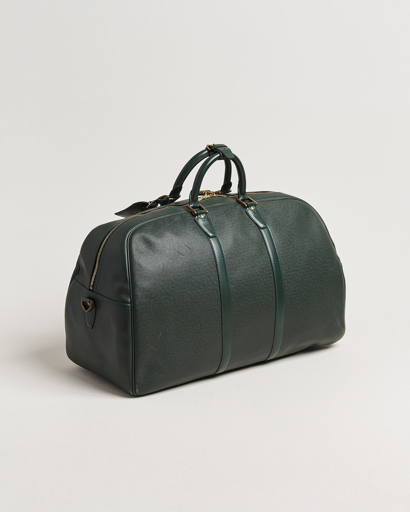 Mies | Pre-Owned & Vintage Bags | Louis Vuitton Pre-Owned | Taiga Kendall Weekend Bag GM Green