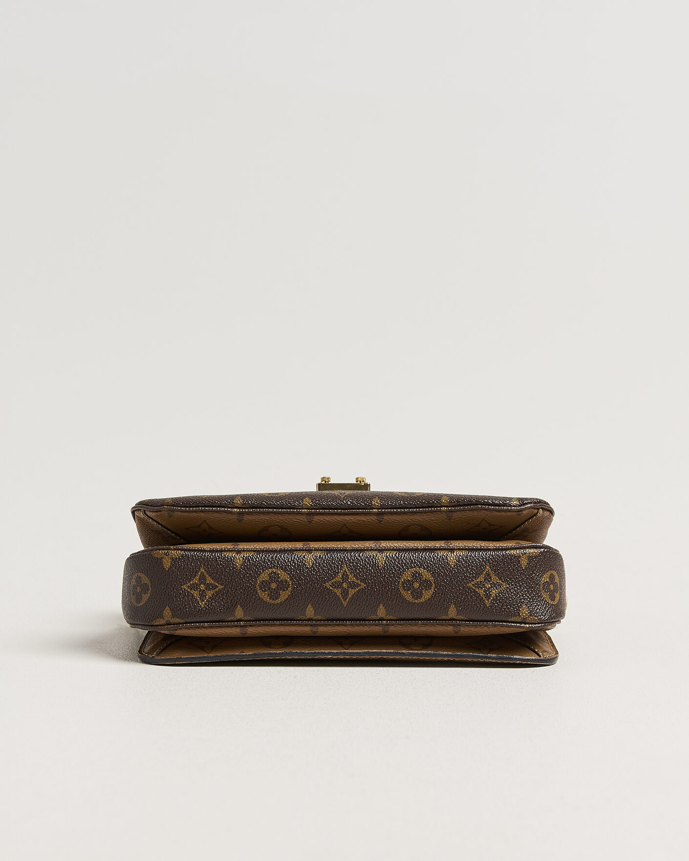 Mies | Pre-Owned & Vintage Bags | Louis Vuitton Pre-Owned | Pochette Métis Reverse Monogram