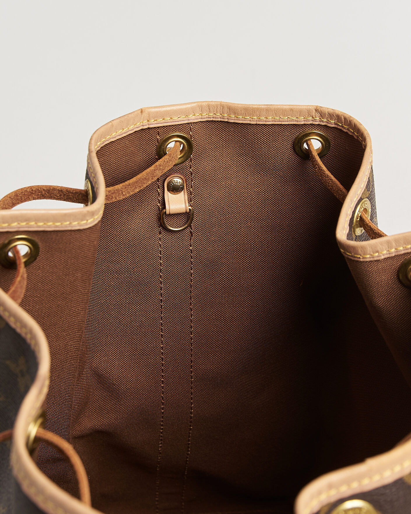 Mies | Pre-Owned & Vintage Bags | Louis Vuitton Pre-Owned | Noé Monogram