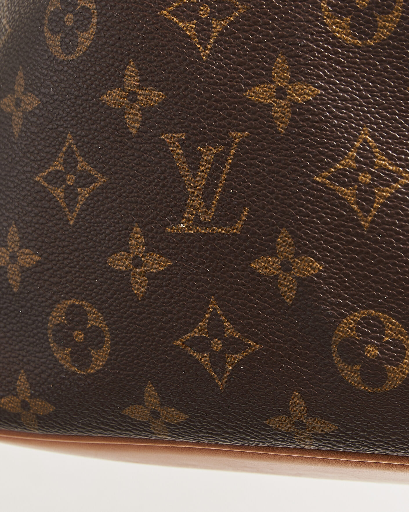 Mies | Pre-Owned & Vintage Bags | Louis Vuitton Pre-Owned | Petit Noé Monogram