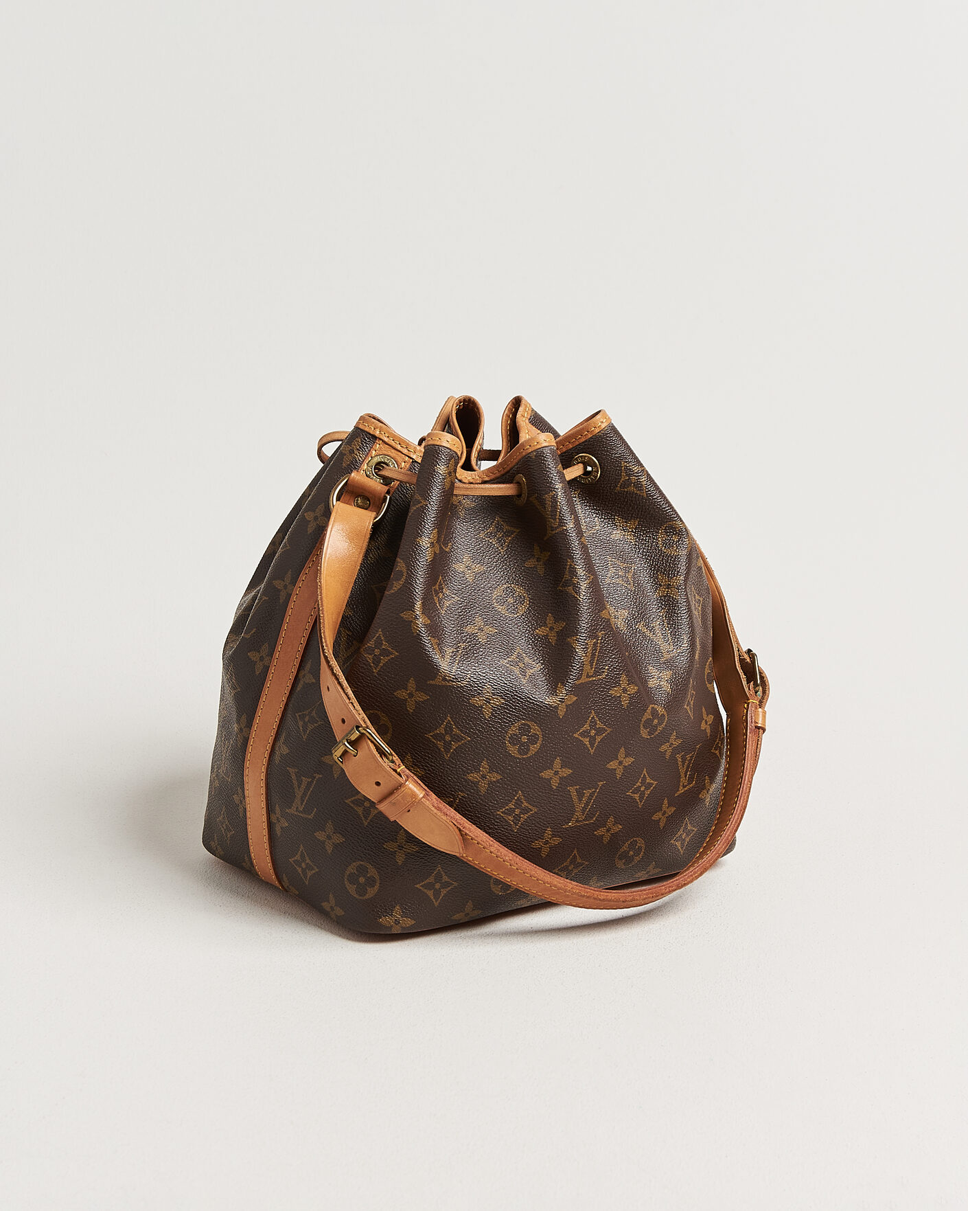 Mies | Pre-Owned & Vintage Bags | Louis Vuitton Pre-Owned | Petit Noé Monogram