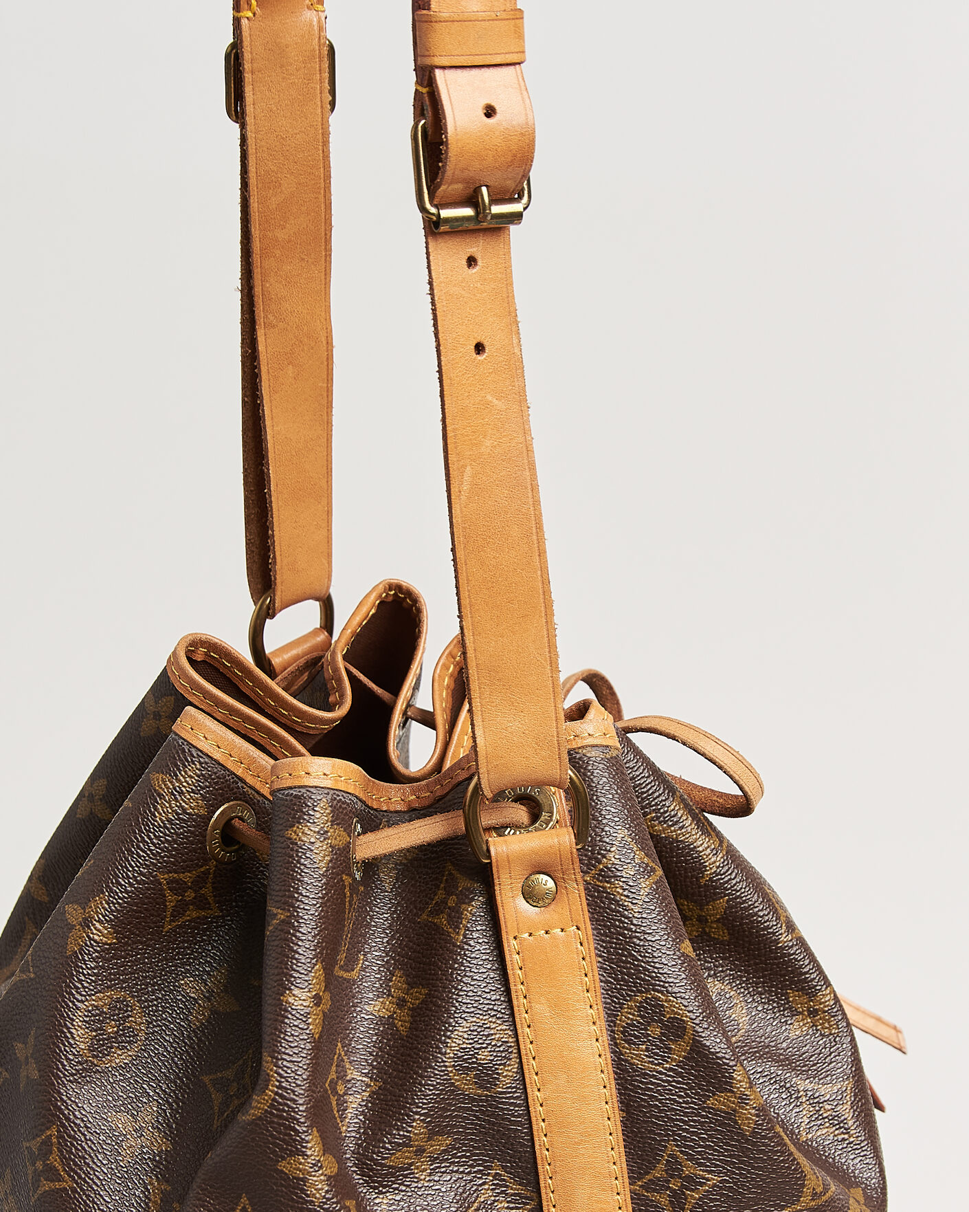 Mies | Pre-Owned & Vintage Bags | Louis Vuitton Pre-Owned | Petit Noé Monogram