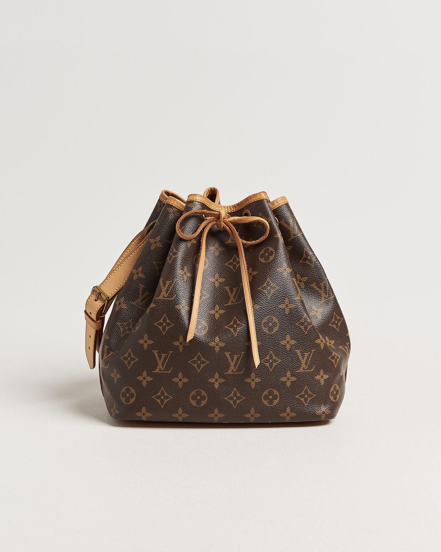 Mies | Pre-Owned & Vintage Bags | Louis Vuitton Pre-Owned | Petit Noé Monogram