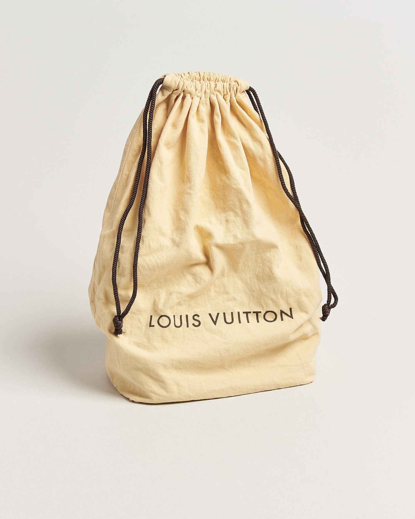 Mies | Pre-Owned & Vintage Bags | Louis Vuitton Pre-Owned | Petit Noé Monogram