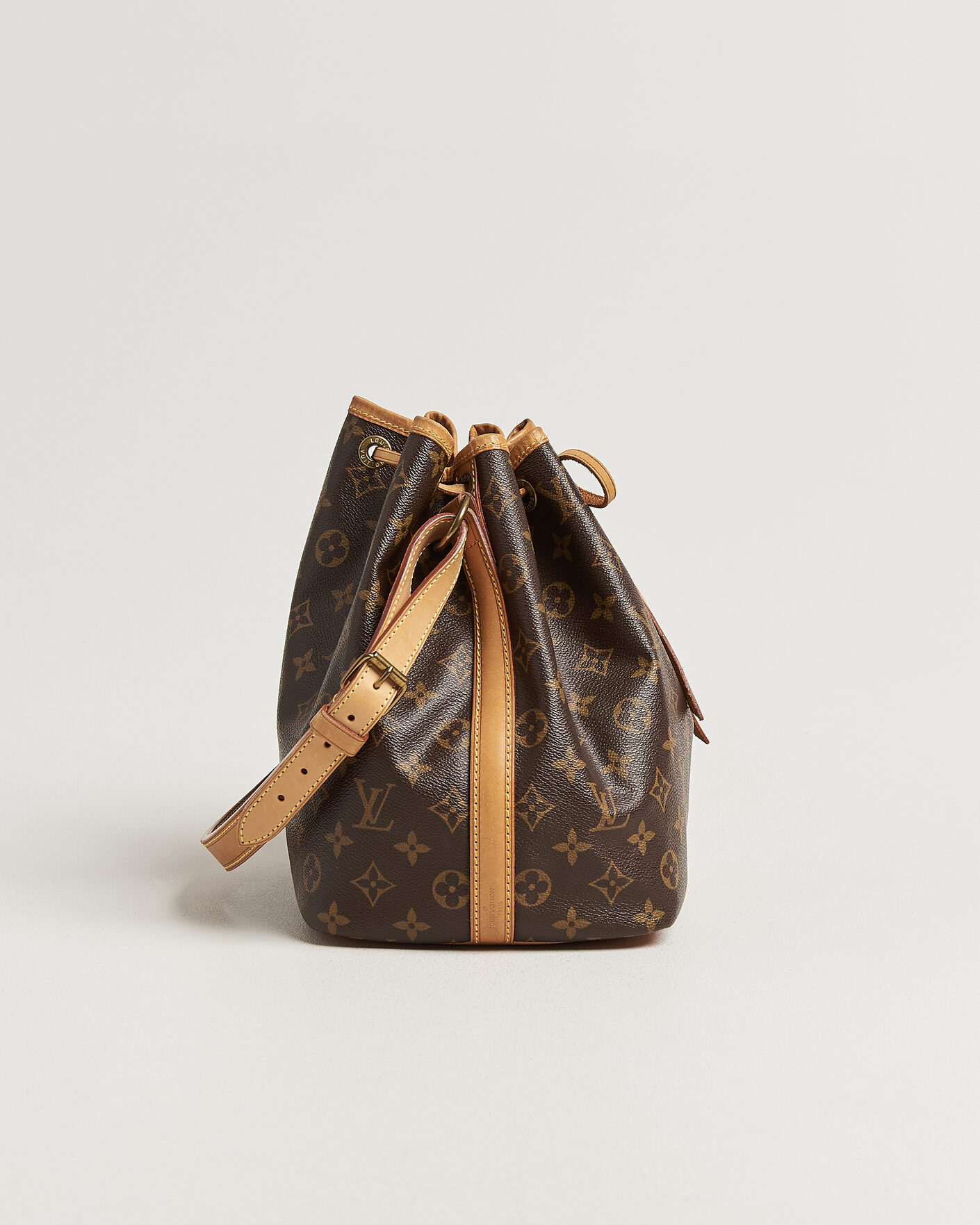 Mies | Pre-Owned & Vintage Bags | Louis Vuitton Pre-Owned | Petit Noé Monogram