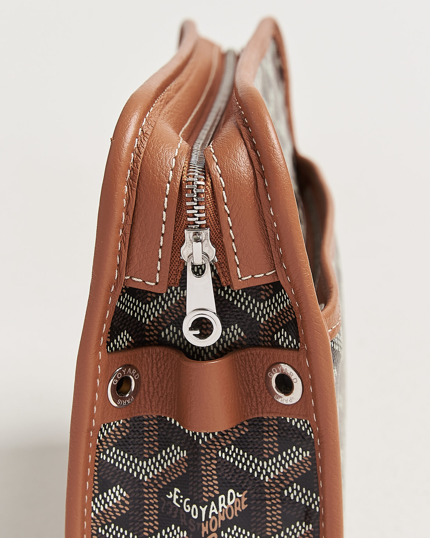 Mies | Pre-Owned & Vintage Bags | Goyard Pre-Owned | Jouvance MM Toiletry Bag Black