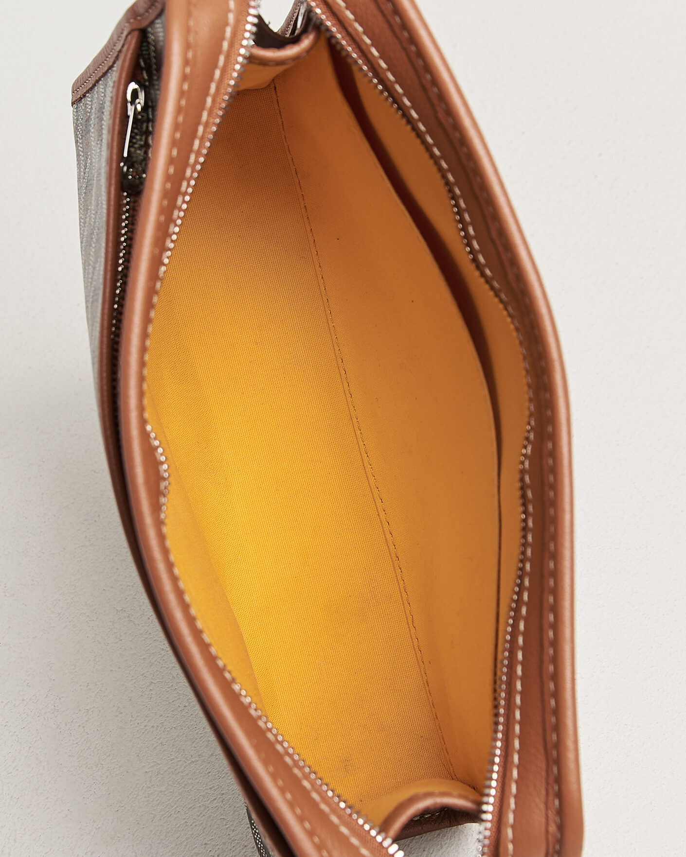 Mies | Pre-Owned & Vintage Bags | Goyard Pre-Owned | Jouvance MM Toiletry Bag Black