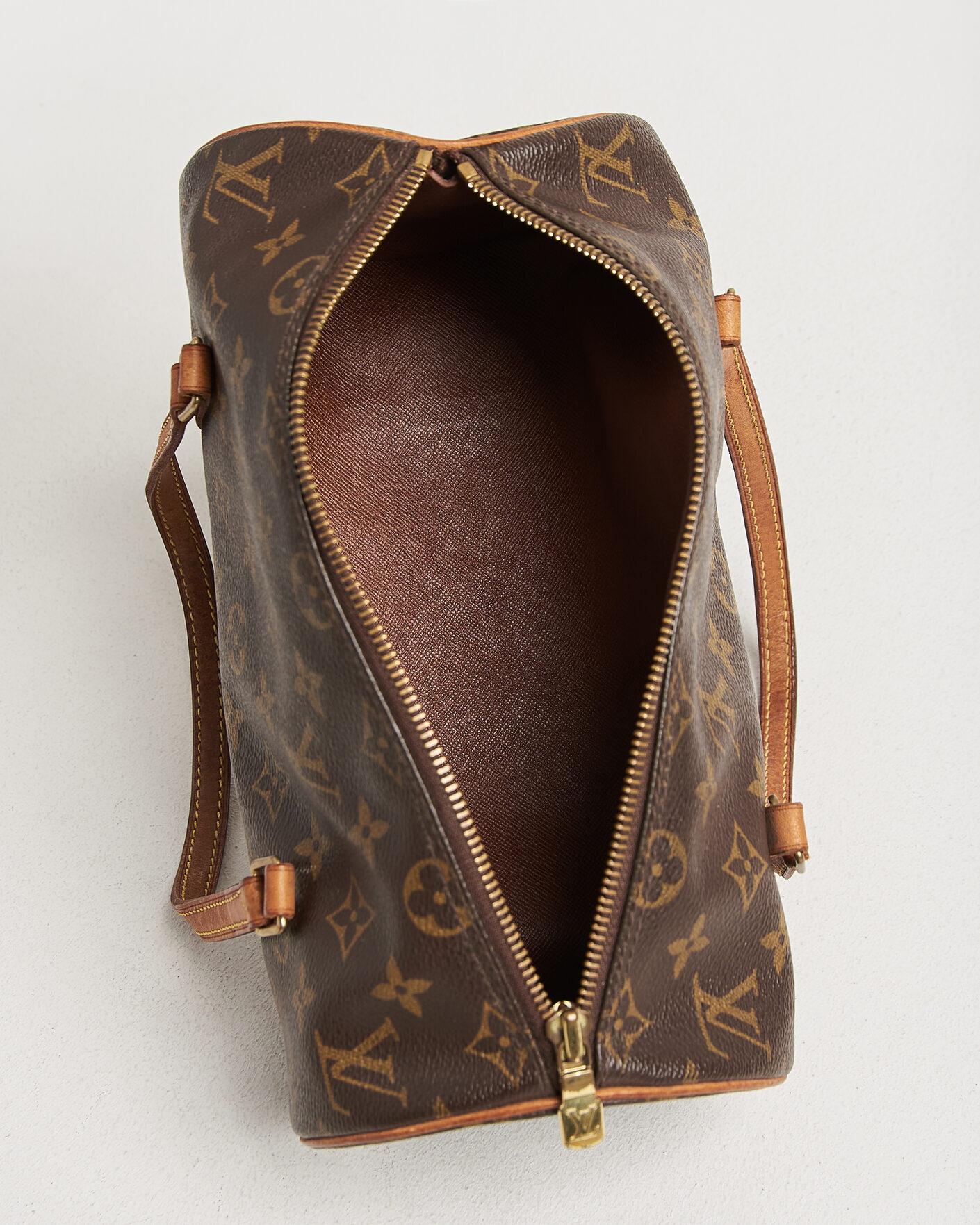 Mies | Pre-Owned & Vintage Bags | Louis Vuitton Pre-Owned | Papillon 26 Monogram