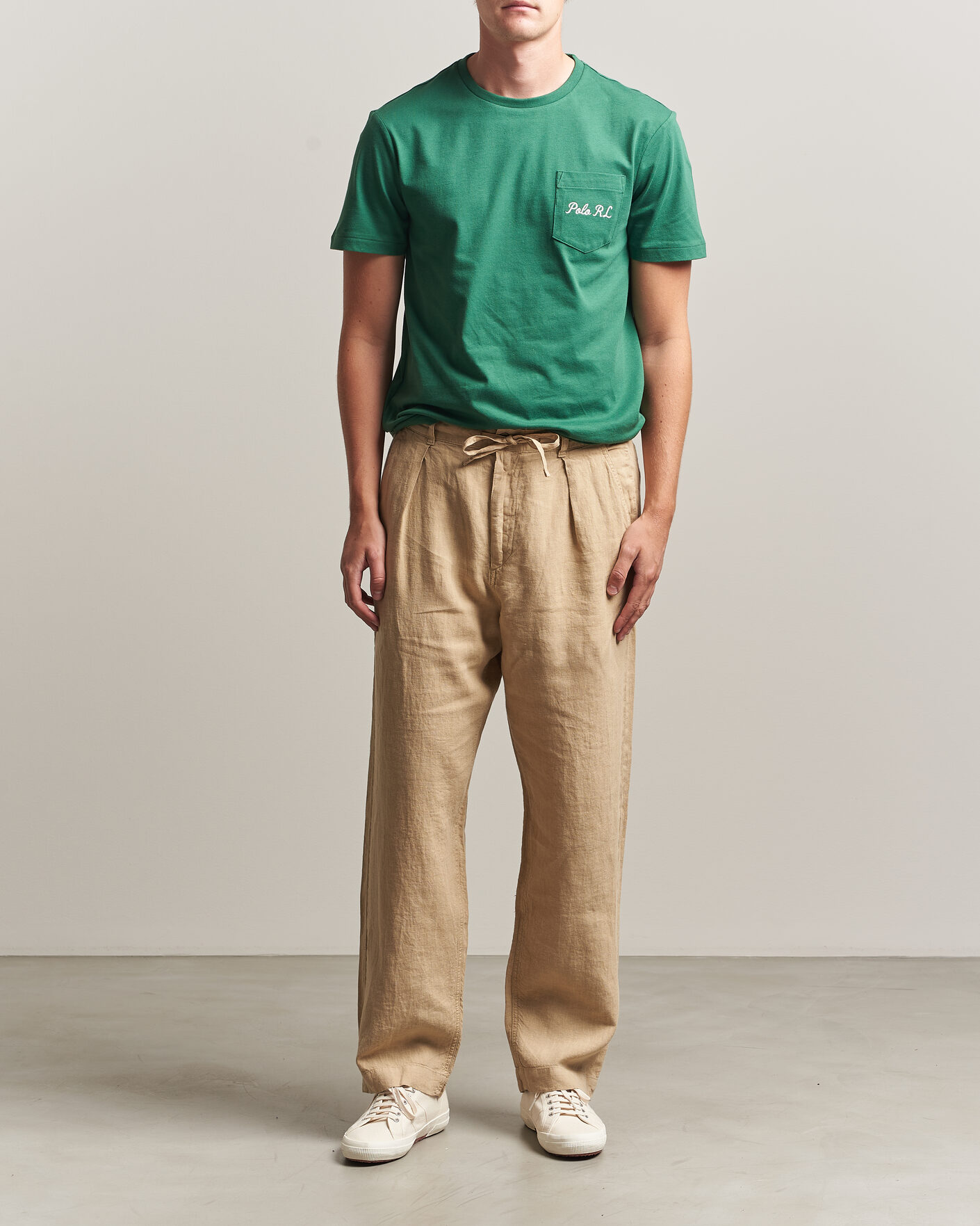 Mies | Housut | Polo Ralph Lauren | Easy Fit Pleated Trousers Coastal Beige