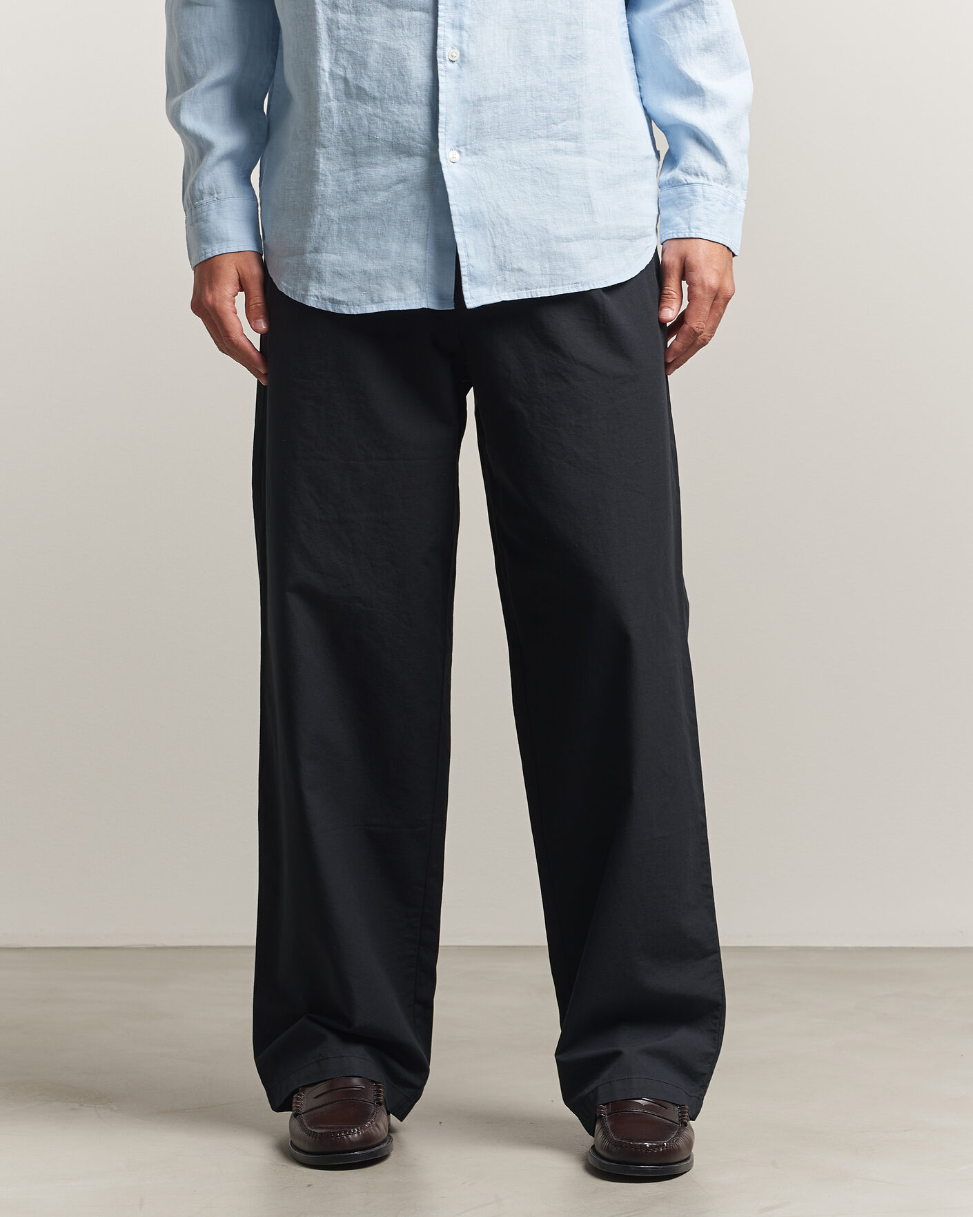 Mies | Housut | Samsøe Samsøe | Valentin Cotton/Linen Pleated Trousers Black