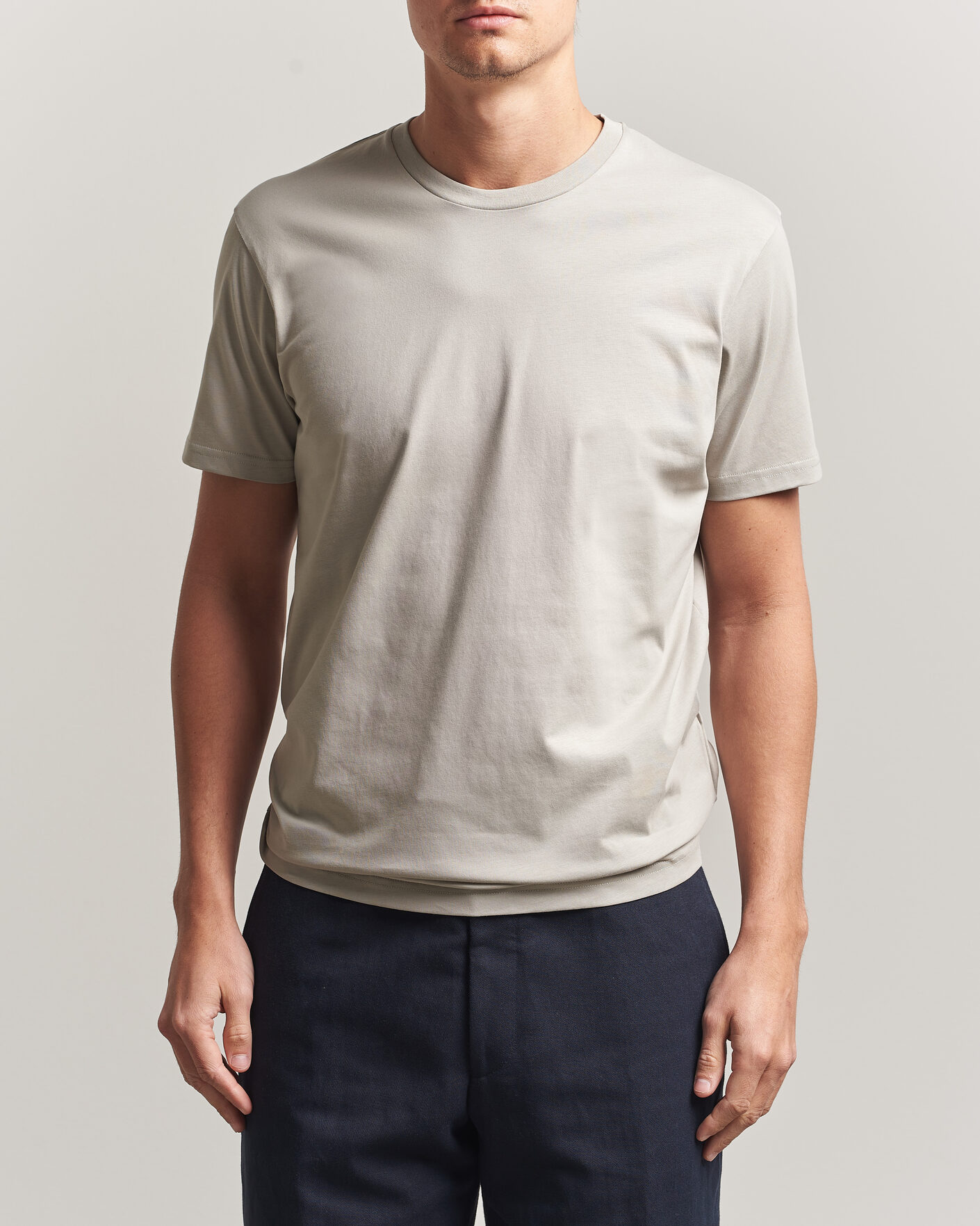Mies | T-paidat | Sunspel | Riviera Midweight T-Shirt Ash