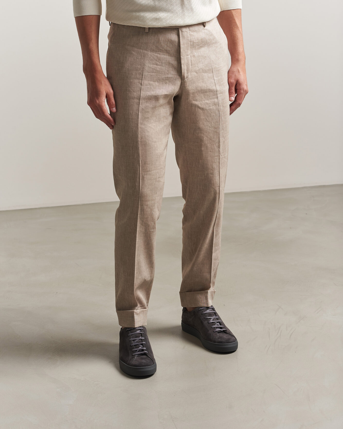 Mies | Tennarit | Myrqvist | Oaxen Monochrome III Sneakers Dark Grey Suede