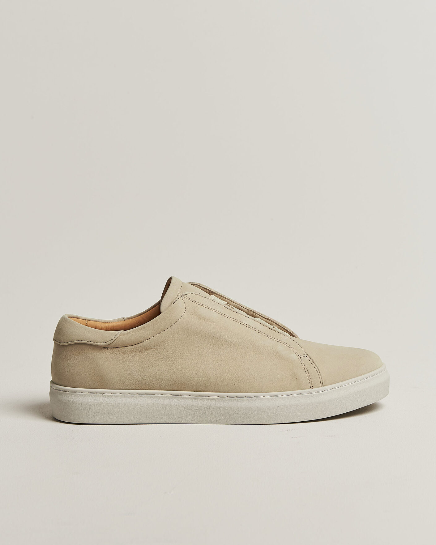 Mies | Tennarit | Myrqvist | Alnö Monochrome II Sneakers Beige Nubuck