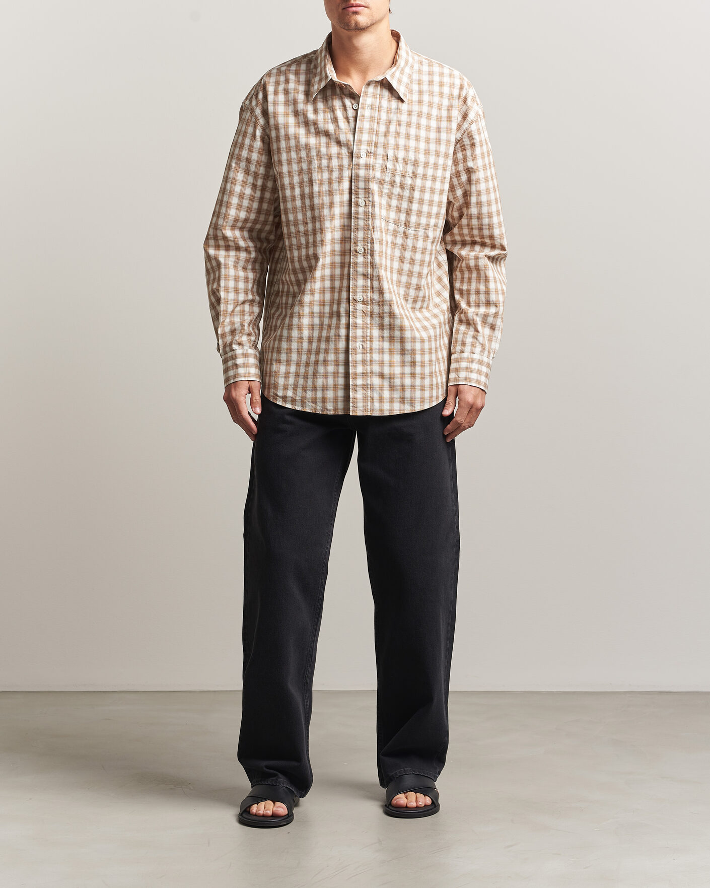 Mies | Housut | Sunflower | Loose Jeans Washed Black