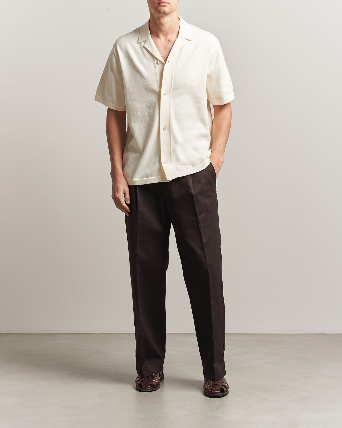 Mies | Kauluspaidat | LES DEUX | Bouquet Knitted Short Sleeve Shirt Eggnog White