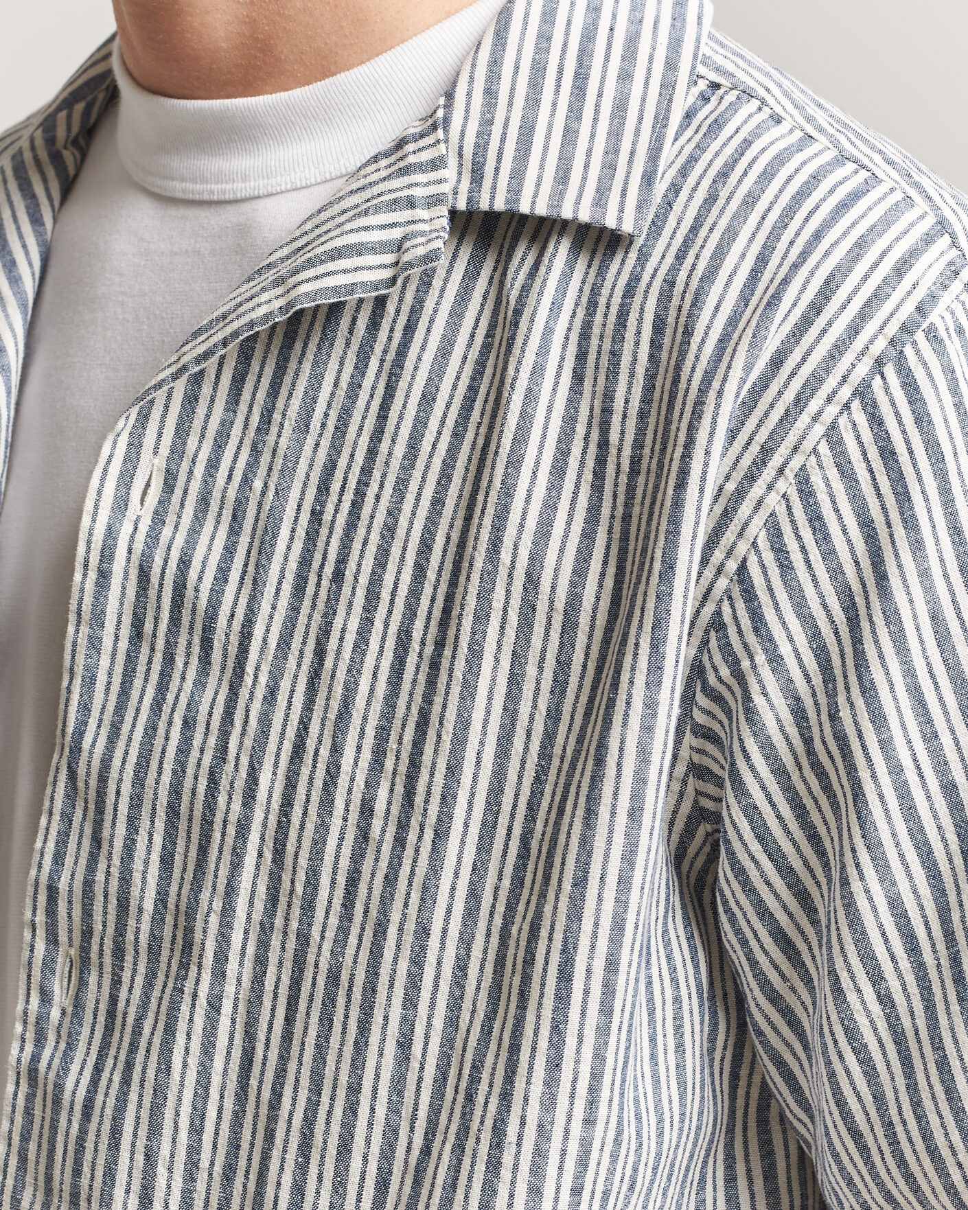 Mies | Kauluspaidat | LES DEUX | Stripe Cotton/Linen Short Sleeve Shirt Dark Blue