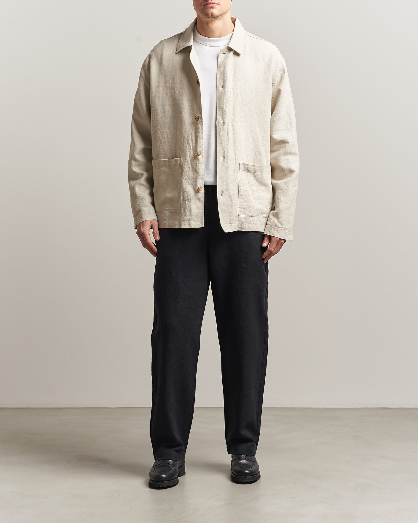 Mies | Kauluspaidat | LES DEUX | Linen Overshirt Light Sand