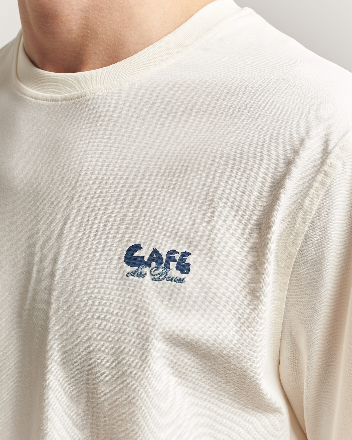 Mies | T-paidat | LES DEUX | Café Backprint T-Shirt Light Ivory