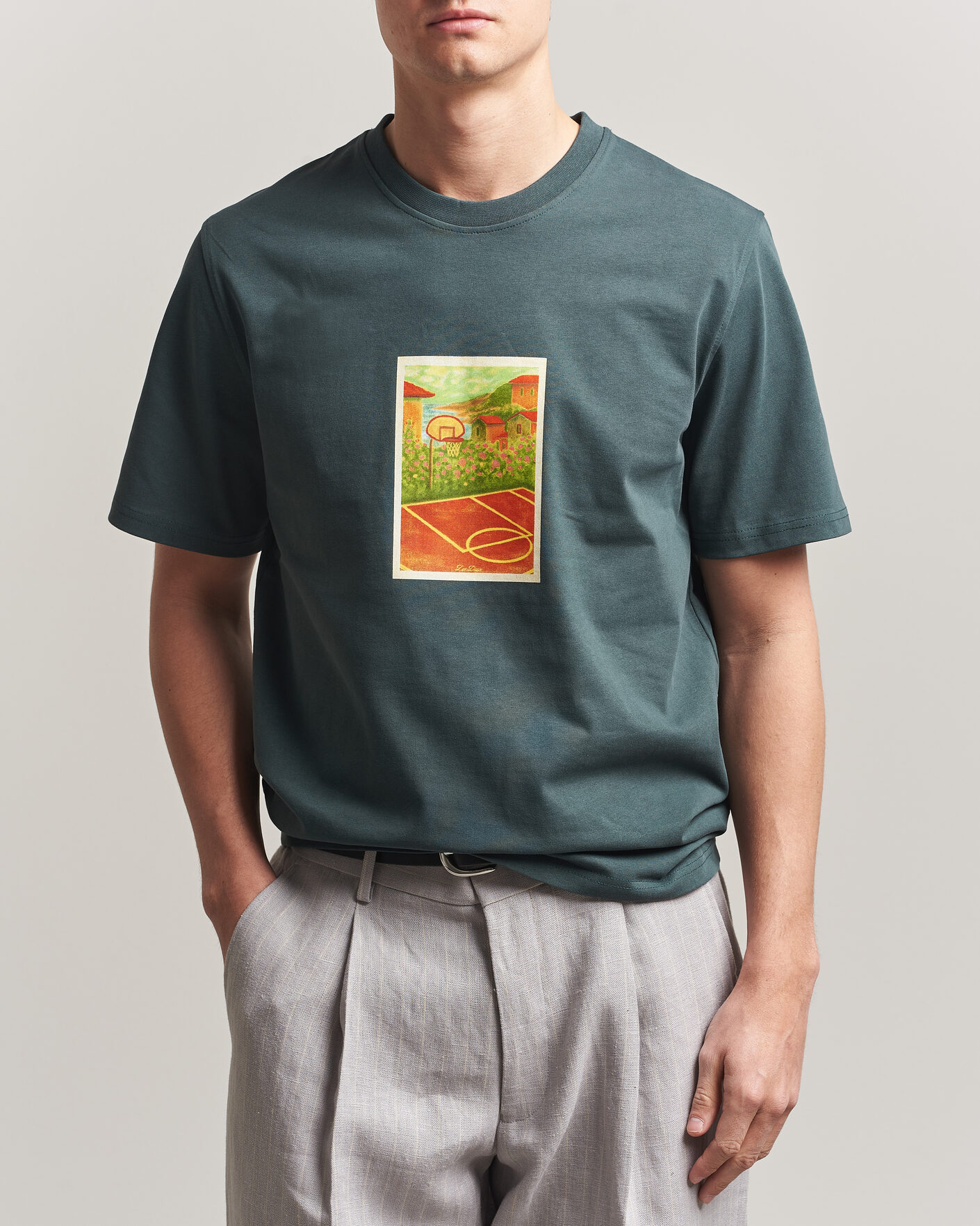 Mies | T-paidat | LES DEUX | Court Printed T-Shirt Pine Green