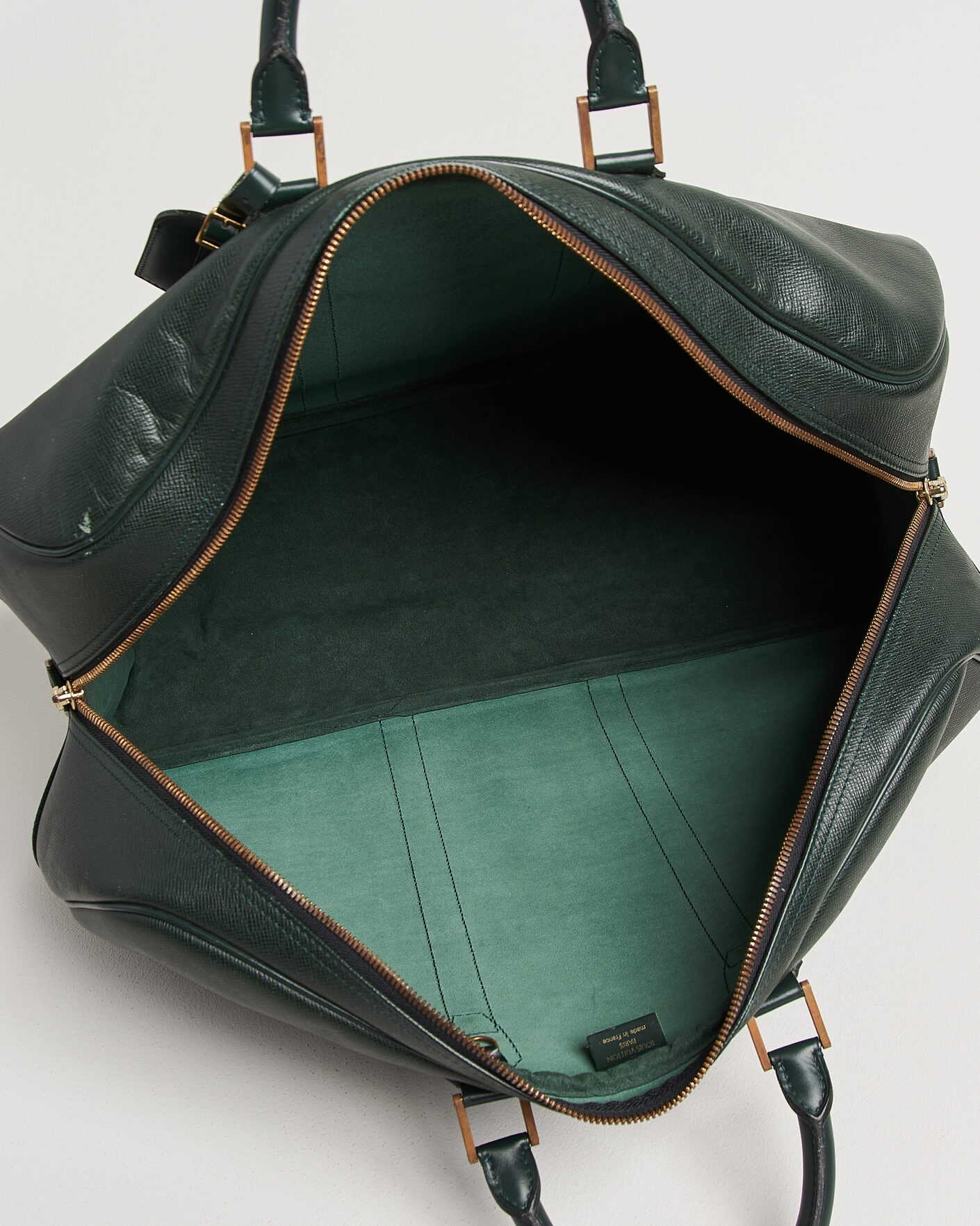 Mies | Pre-Owned & Vintage Bags | Louis Vuitton Pre-Owned | Taiga Kendall GM Bag Green