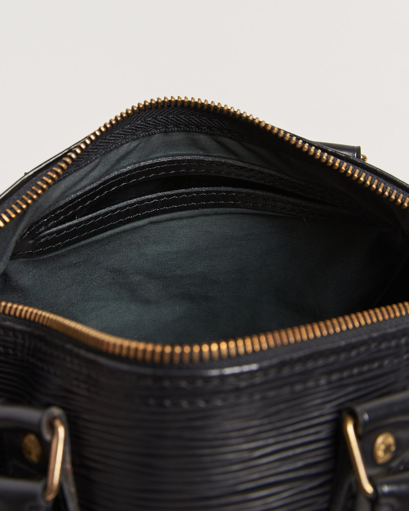 Mies | Pre-Owned & Vintage Bags | Louis Vuitton Pre-Owned | Speedy Epi Leather 25 Black