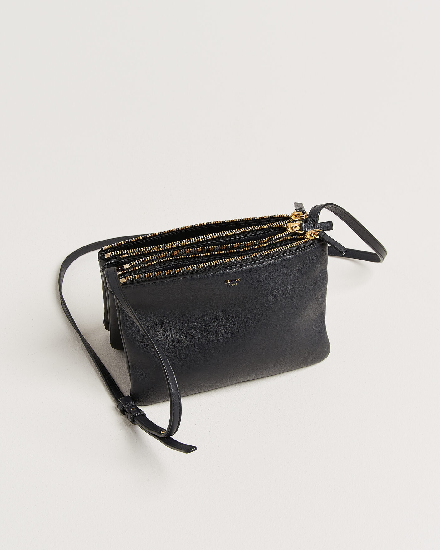 Mies | Pre-Owned & Vintage Bags | Celine Pre-Owned | Trio Bag Small Leather Black