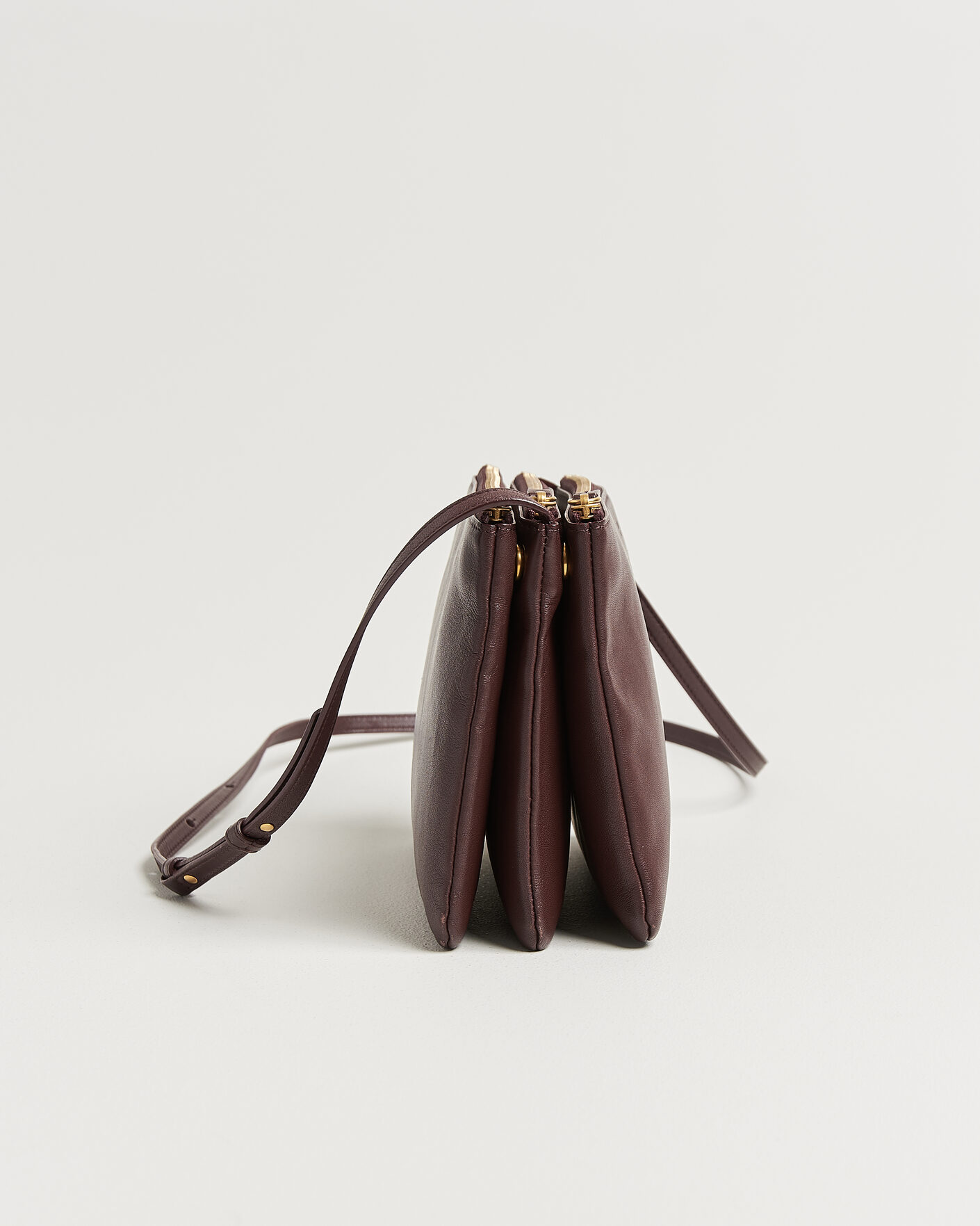 Mies | Pre-Owned & Vintage Bags | Celine Pre-Owned | Trio Bag Medium Leather Burgundy