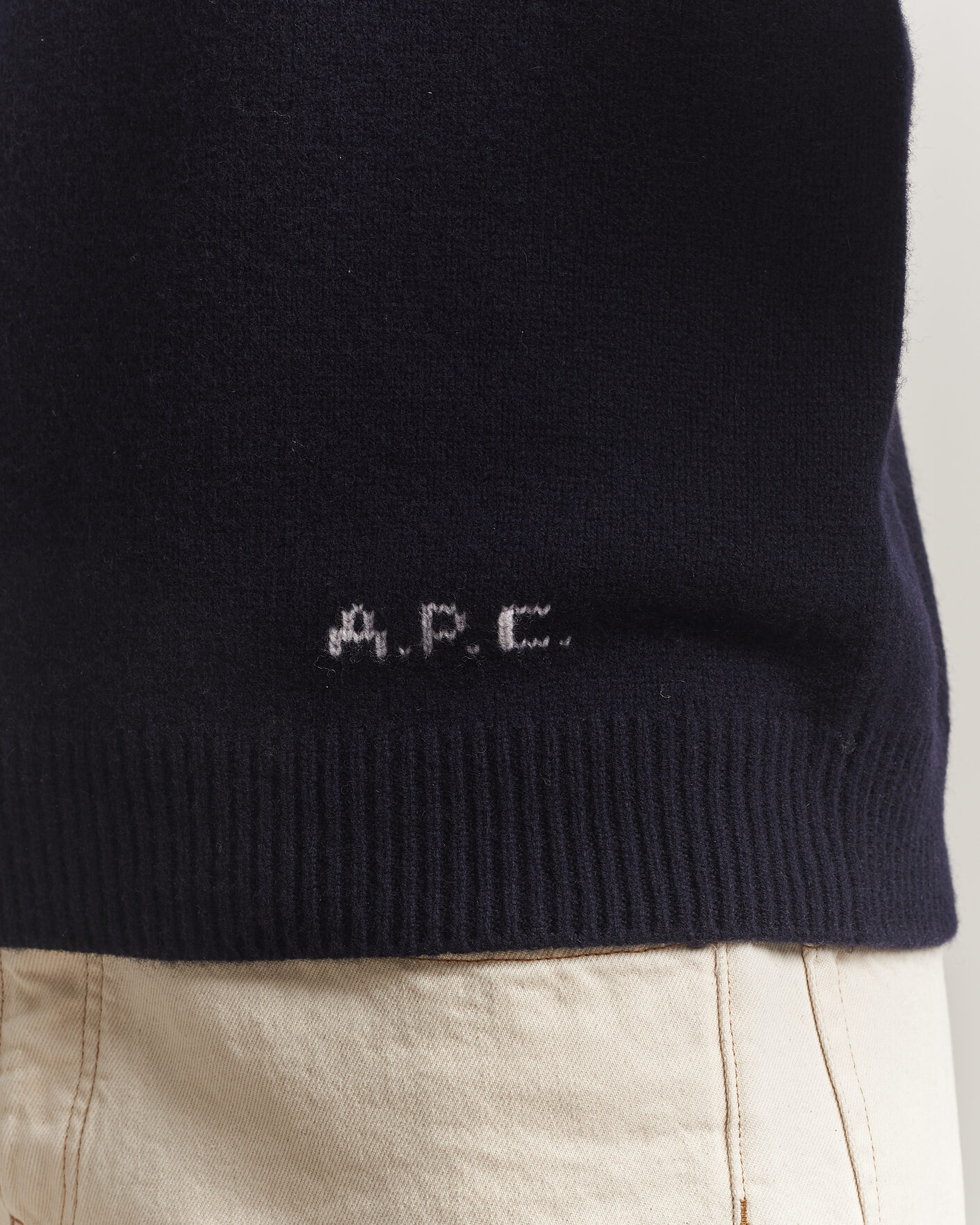 Mies | Puserot | A.P.C. | Edmond Wool Knitted Sweater Dark Navy